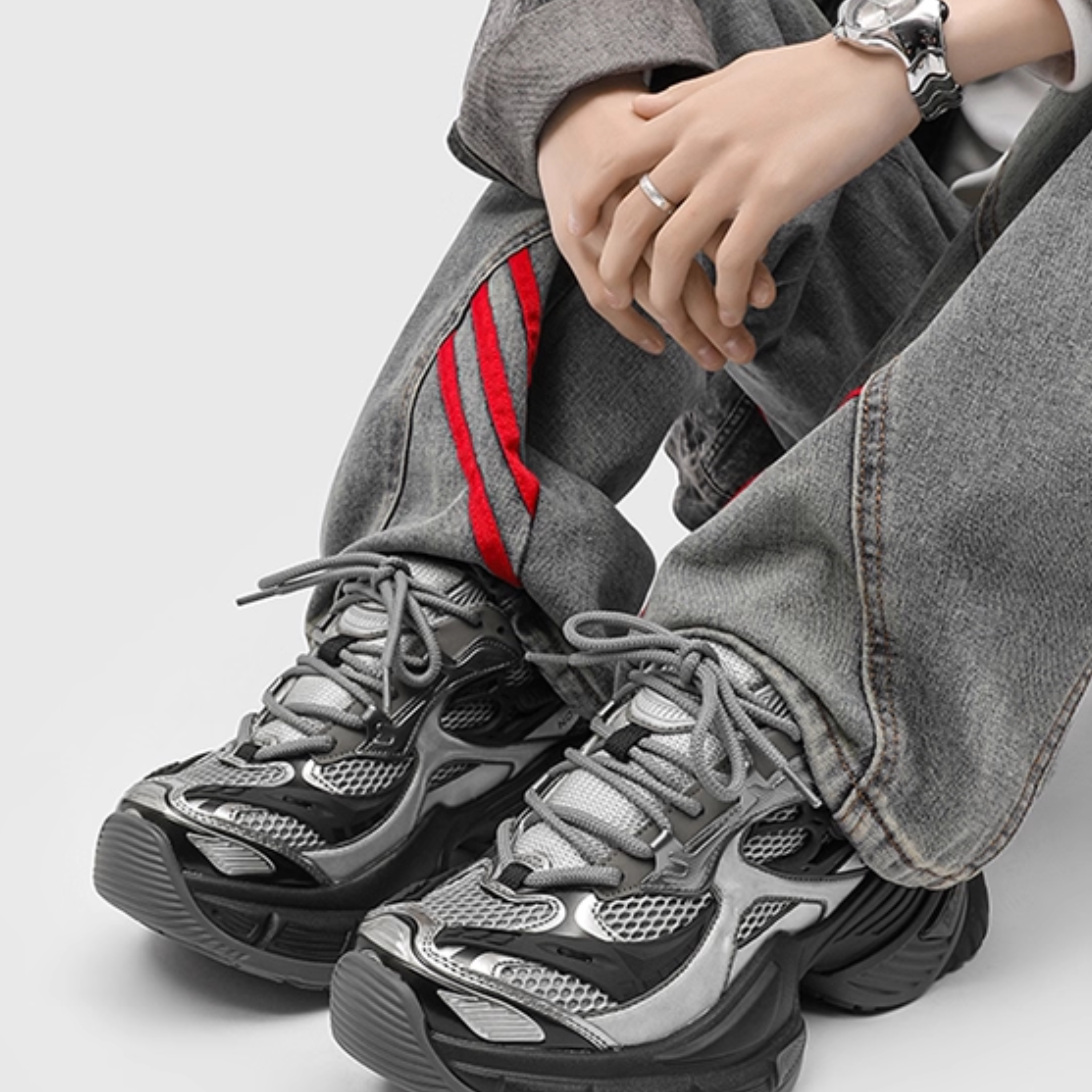 GRAVITY FLUX CHUNKY SNEAKERS / BLACK×SILVER