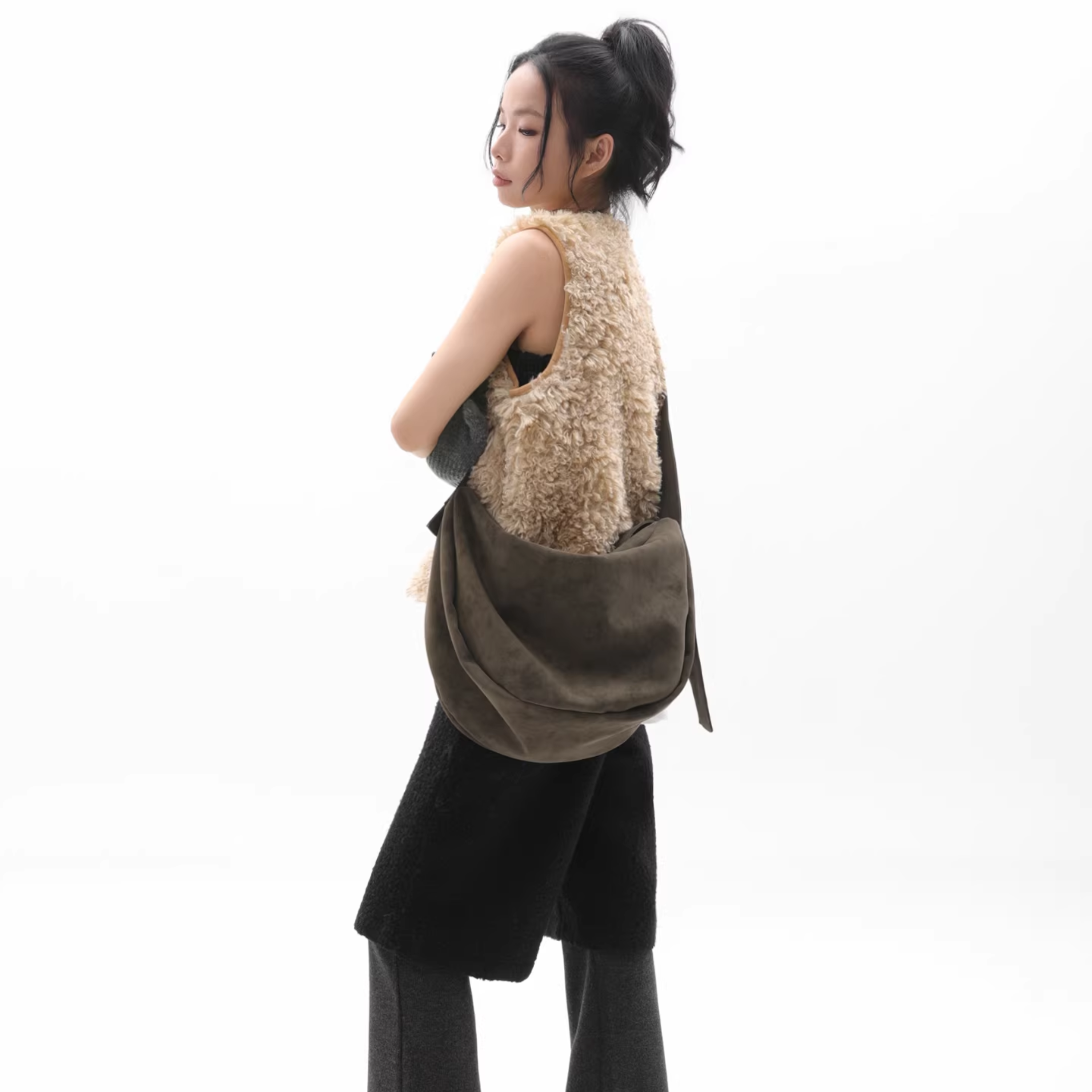 RIVET LOOP SHOULDER BAG