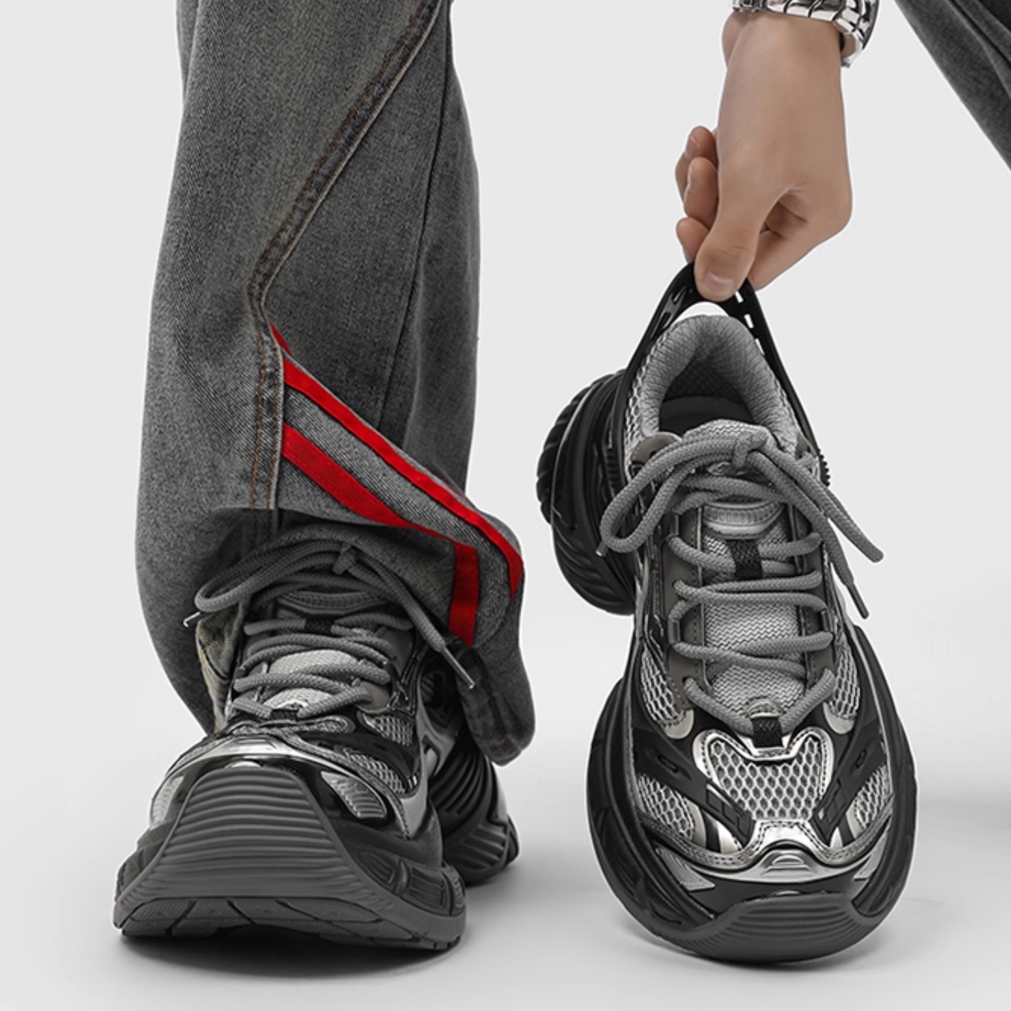 GRAVITY FLUX CHUNKY SNEAKERS / BLACK×SILVER