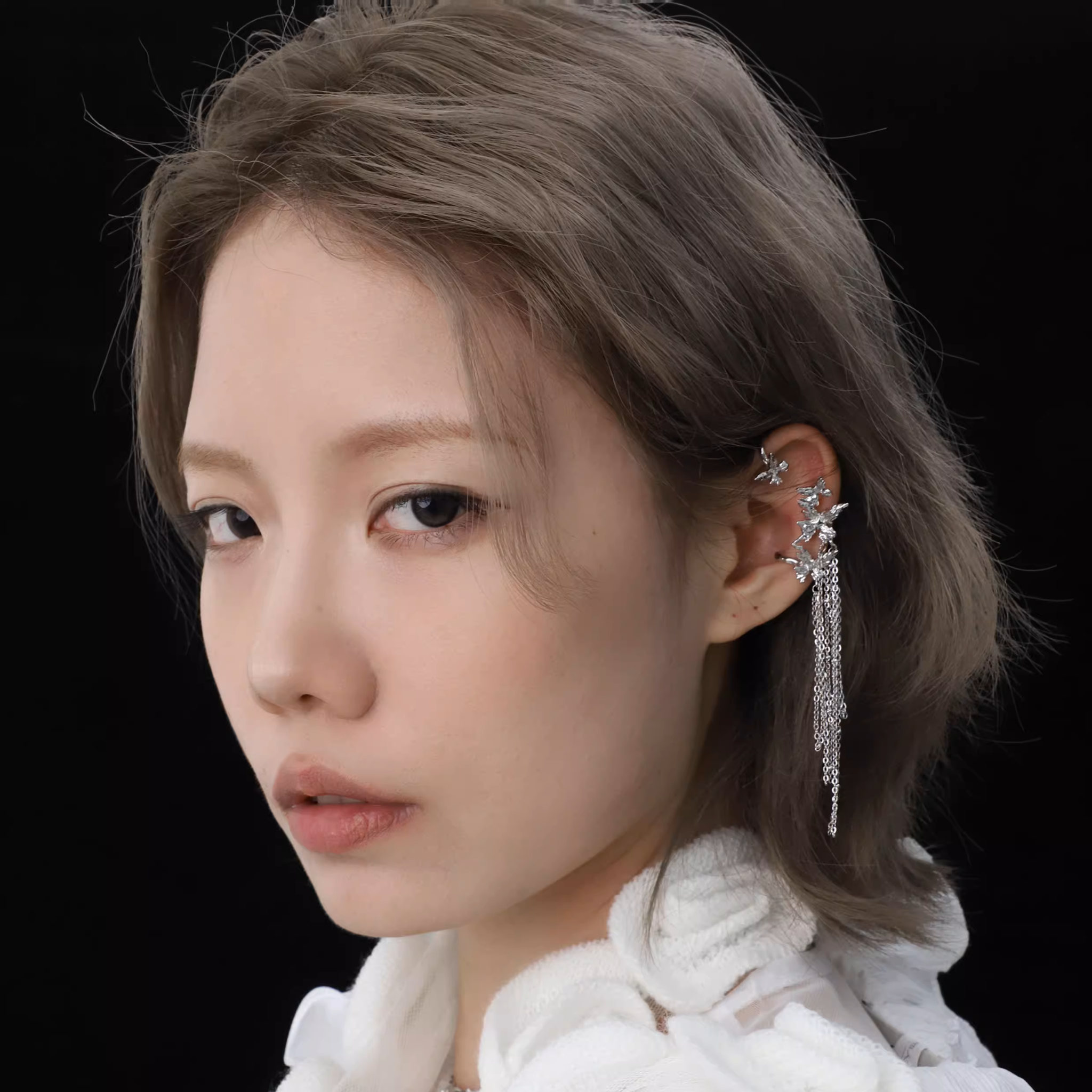FLUTTER TRACE EAR CUFF
