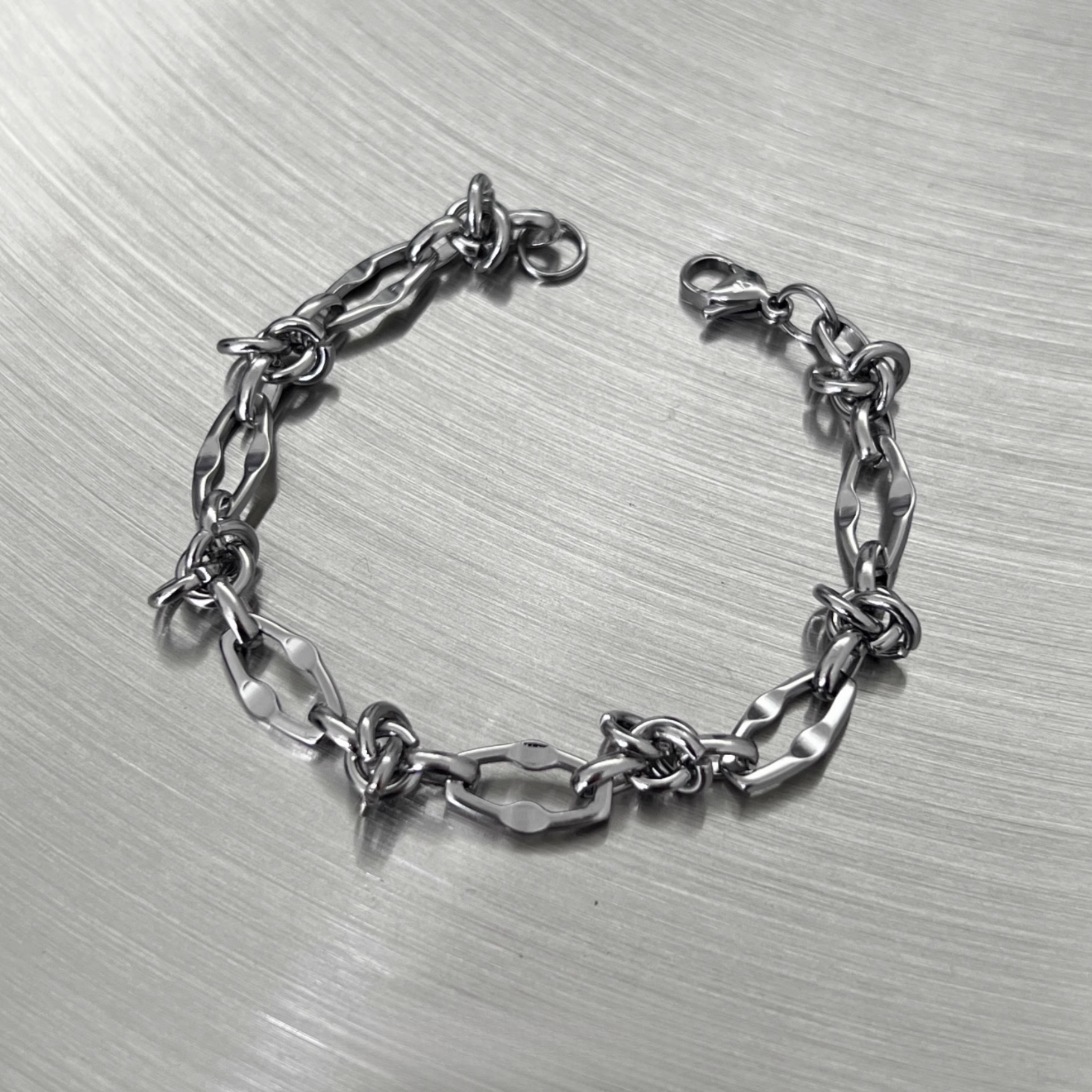 THORN SILVER BRACELET