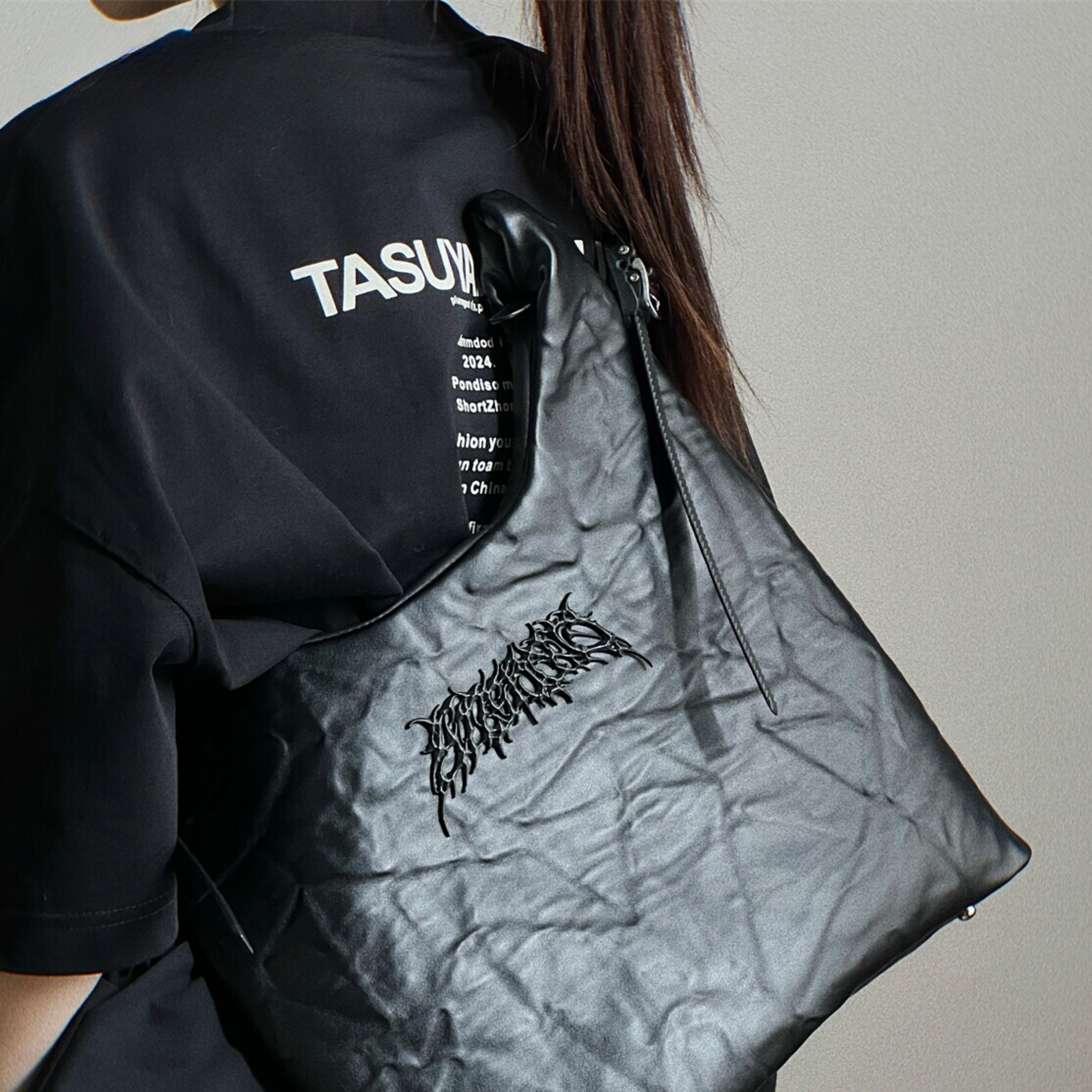 Y2K METALLIC BIG SHOULDER BAG