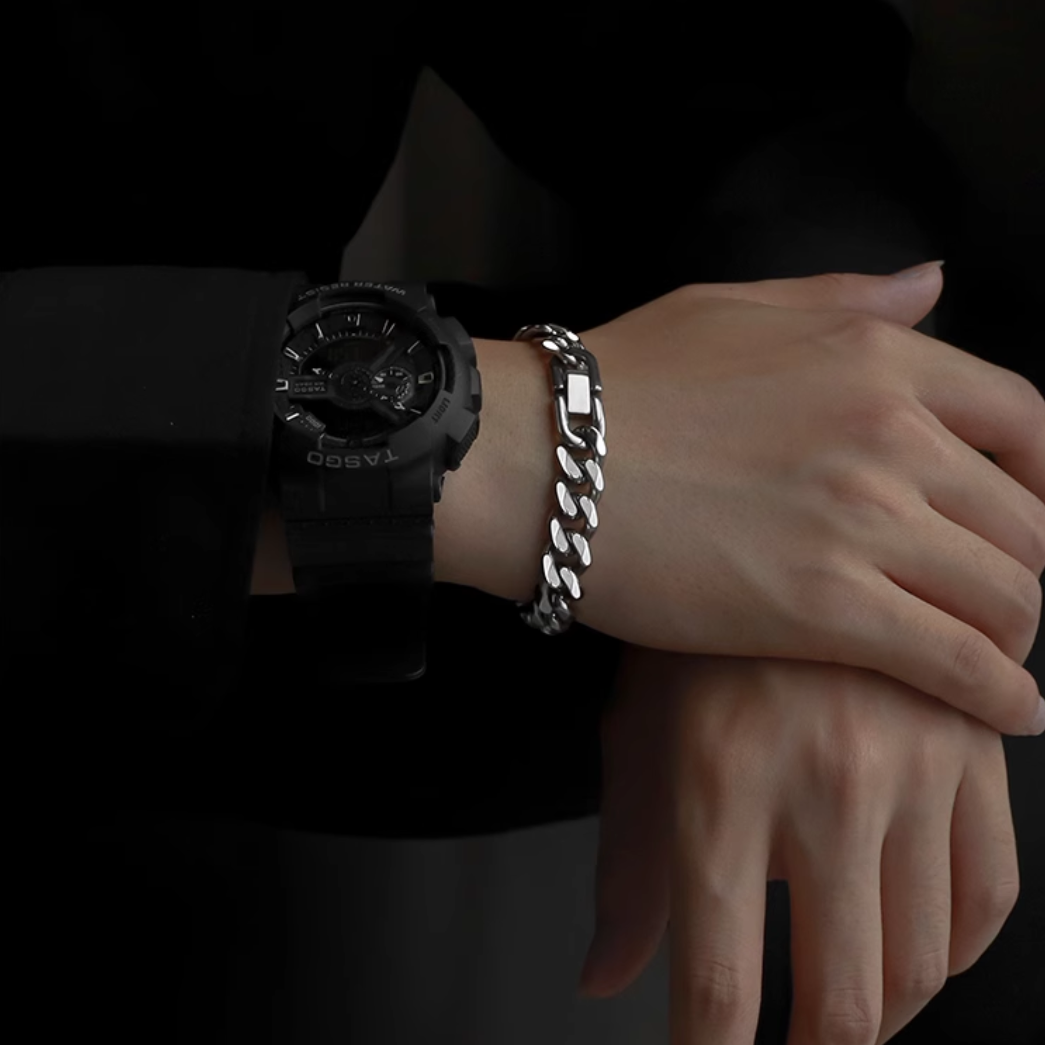 CHAIN BRACELET