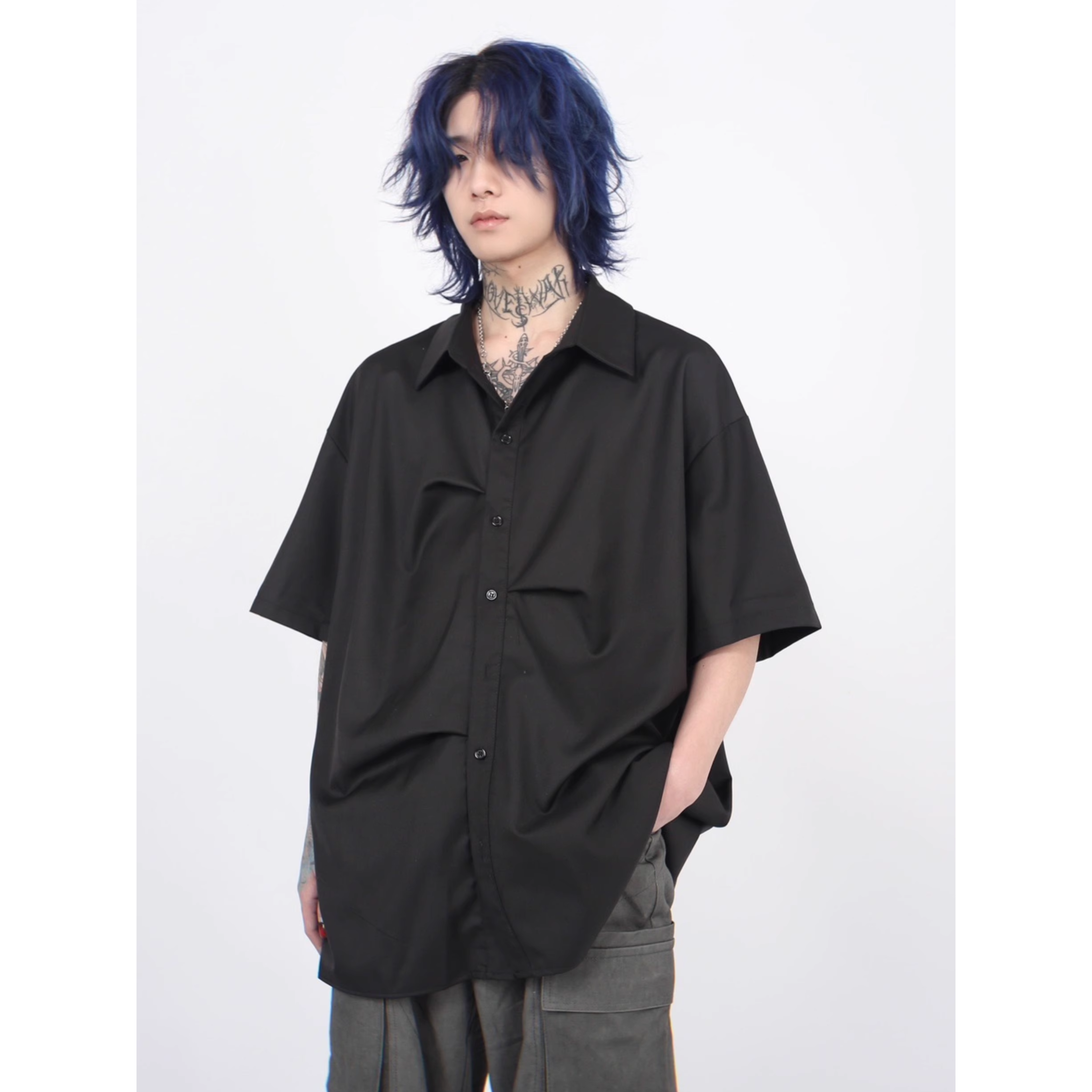 Oversized Minimal Black Shirt