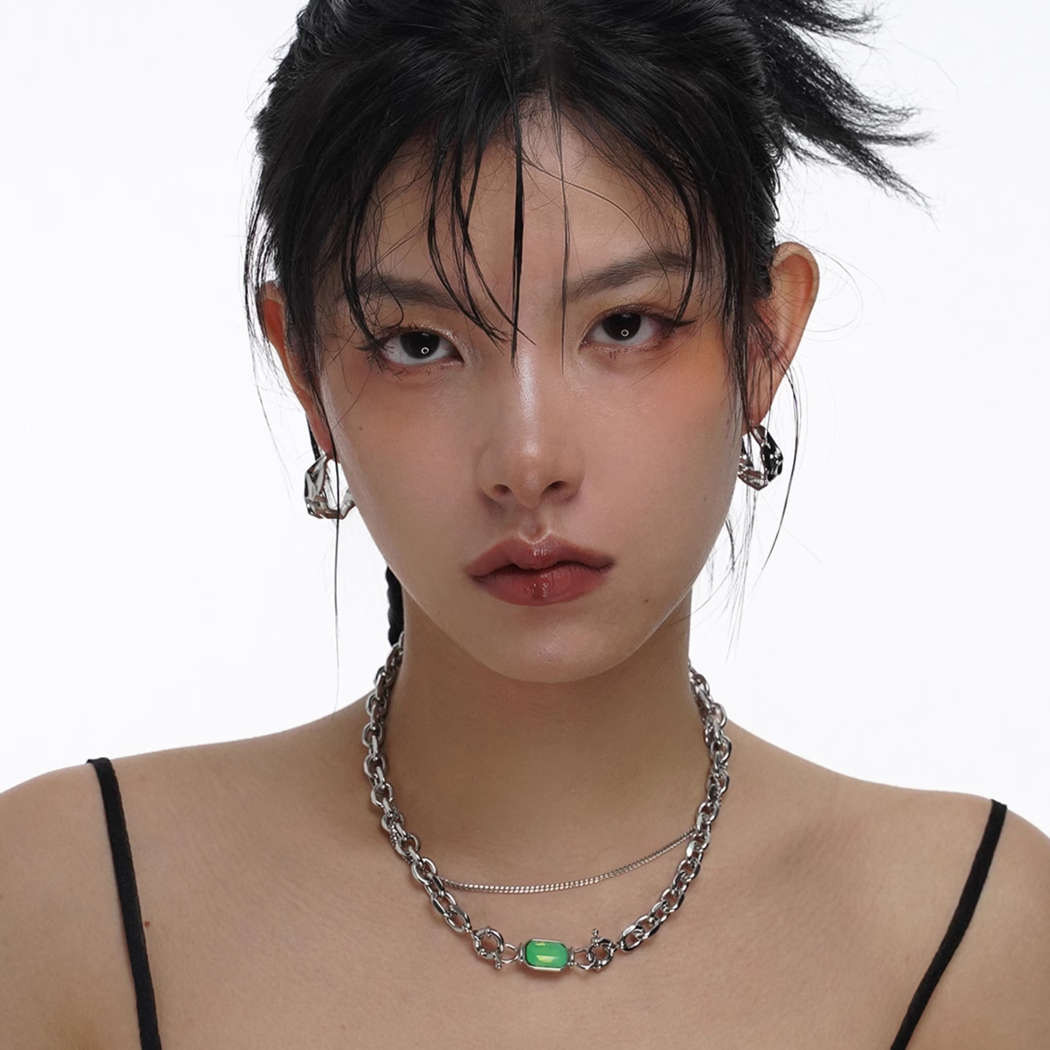 CRESCENT MOON PIERCE