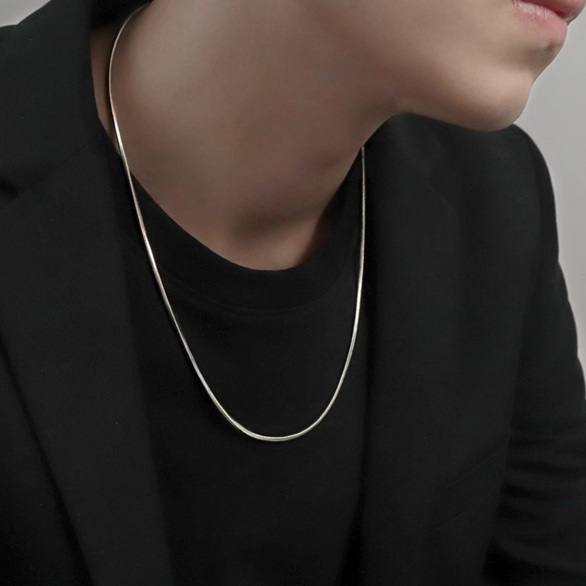 SNAKE BONE NECKLACE