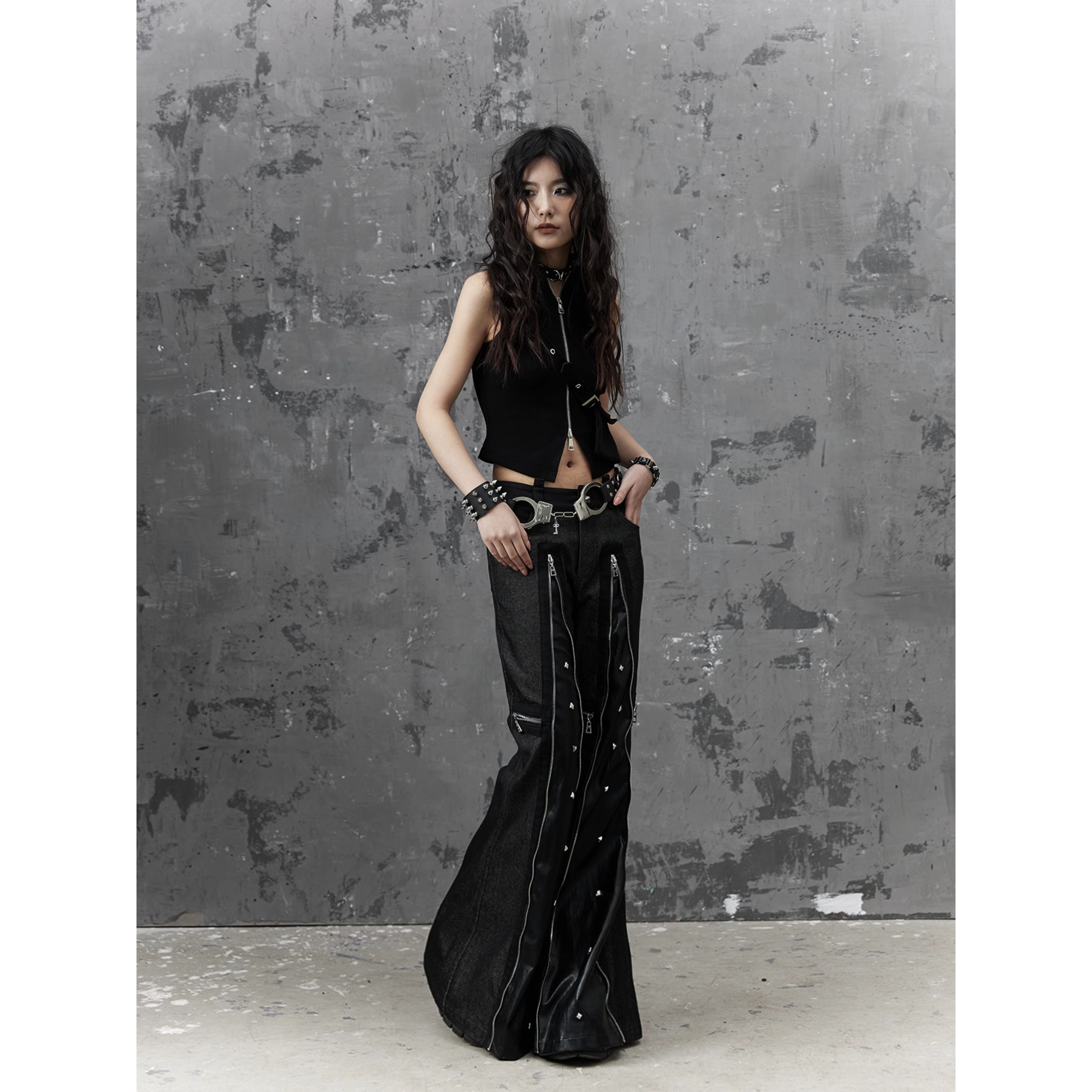 Void Spike Zip Vest