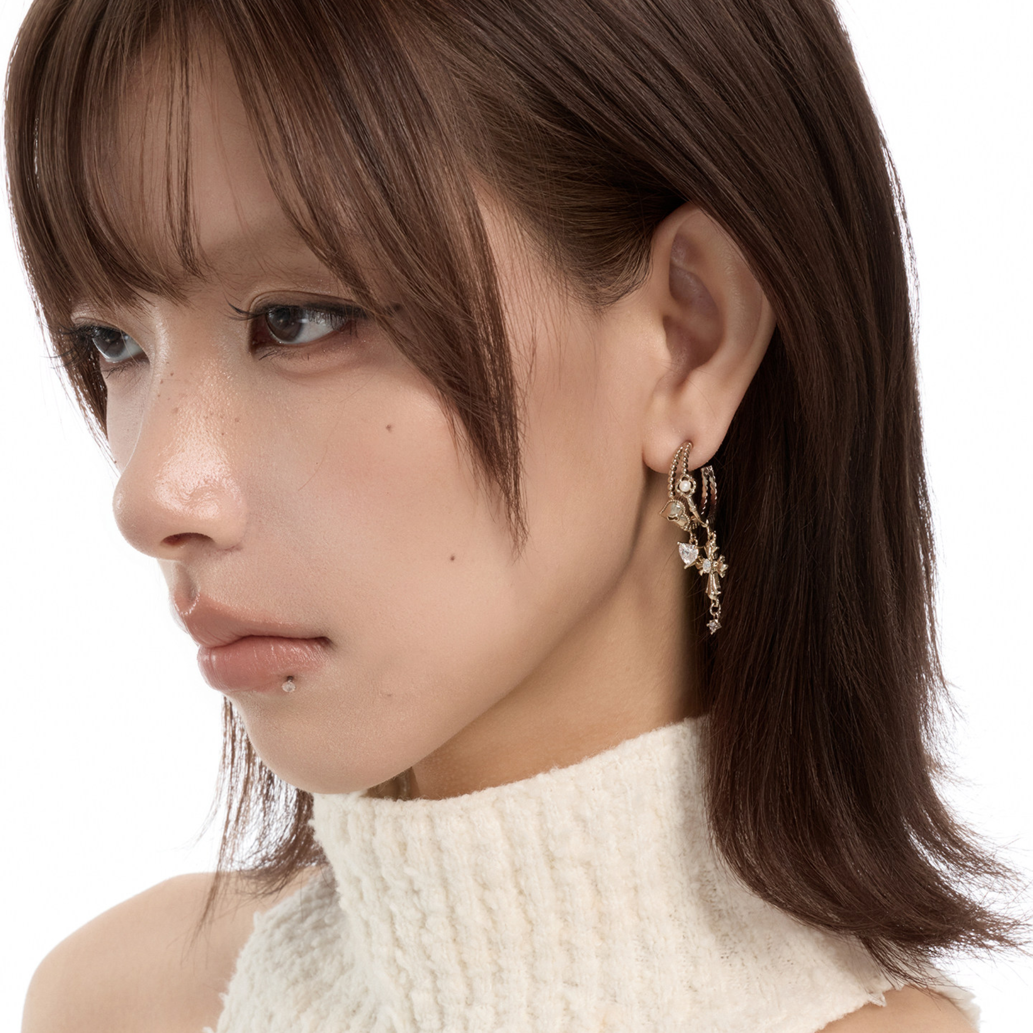 HEART CROSS CHARM PIERCE
