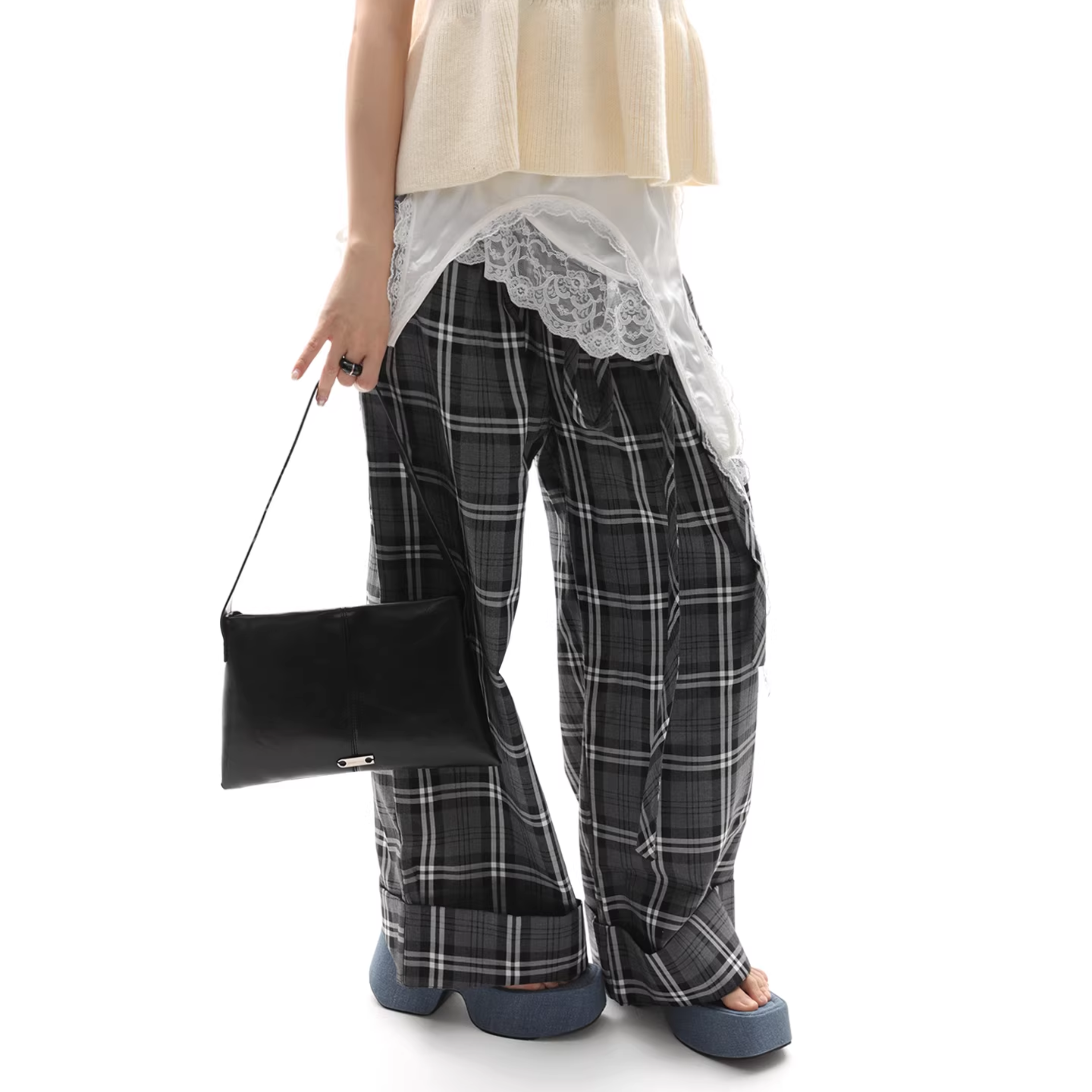 CLEAR POCKET SHOULDER BAG