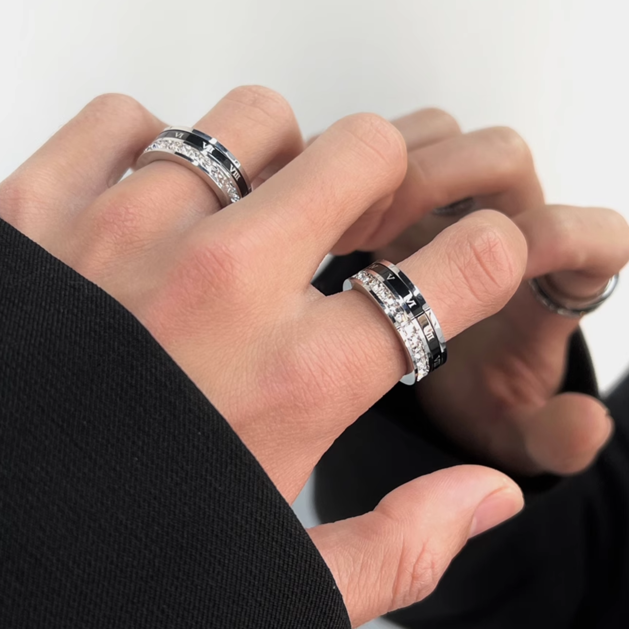 ROMAN NUMBER RING