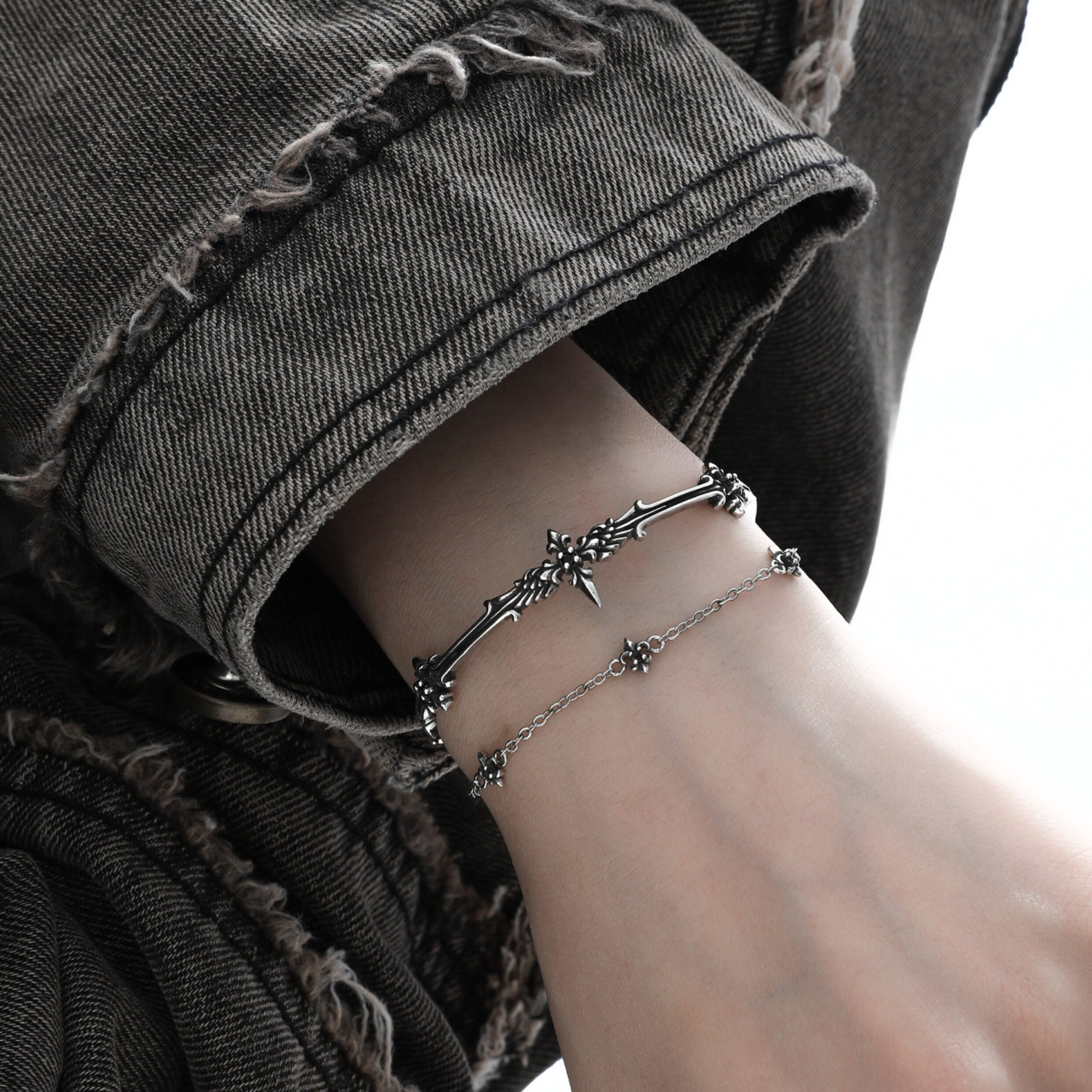 CRUCIFIX CROSS LAYERED BRACELET