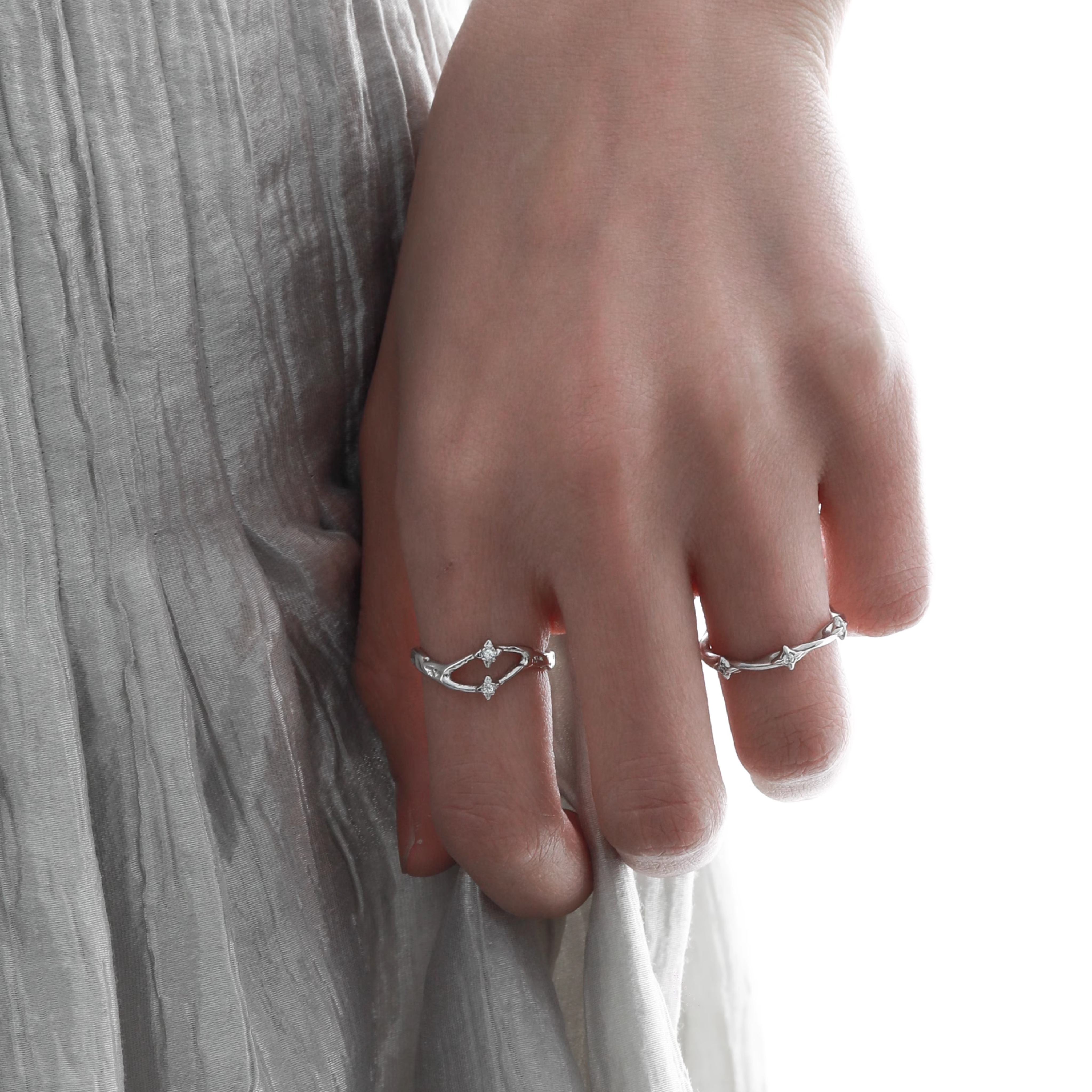 S925 TWIST LINE RING