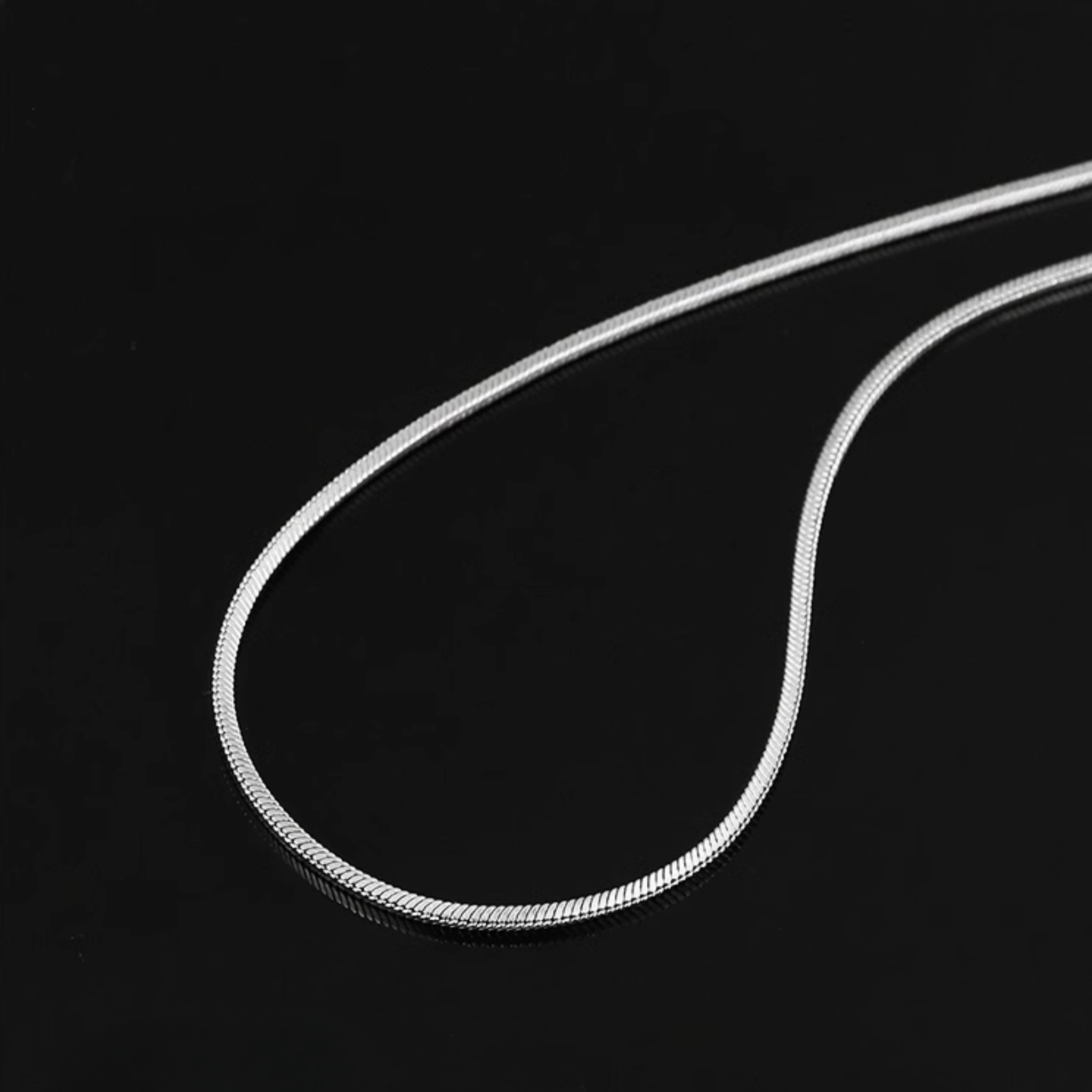 SNAKE BONE NECKLACE