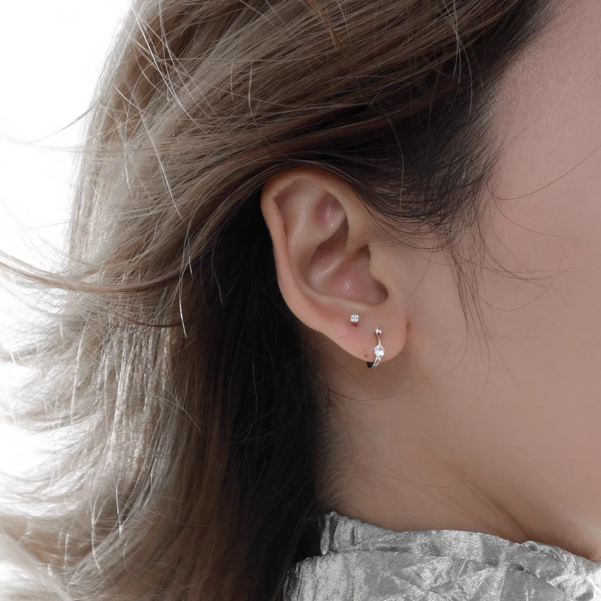 S925 CRYSTAL HOOP STUD PIERCE