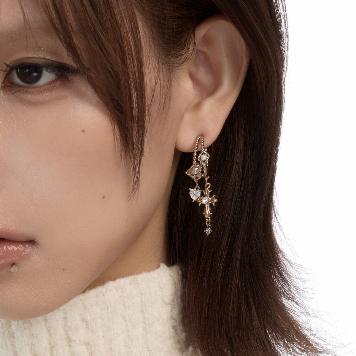 HEART CROSS CHARM PIERCE