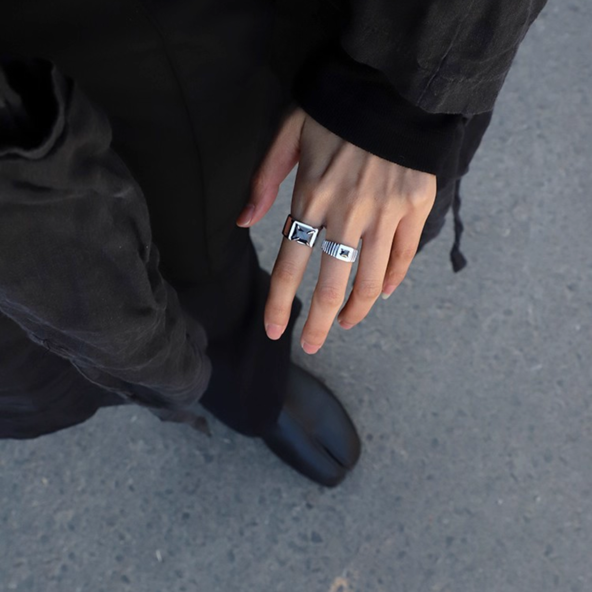 ECLIPSE MIDNIGHT RING