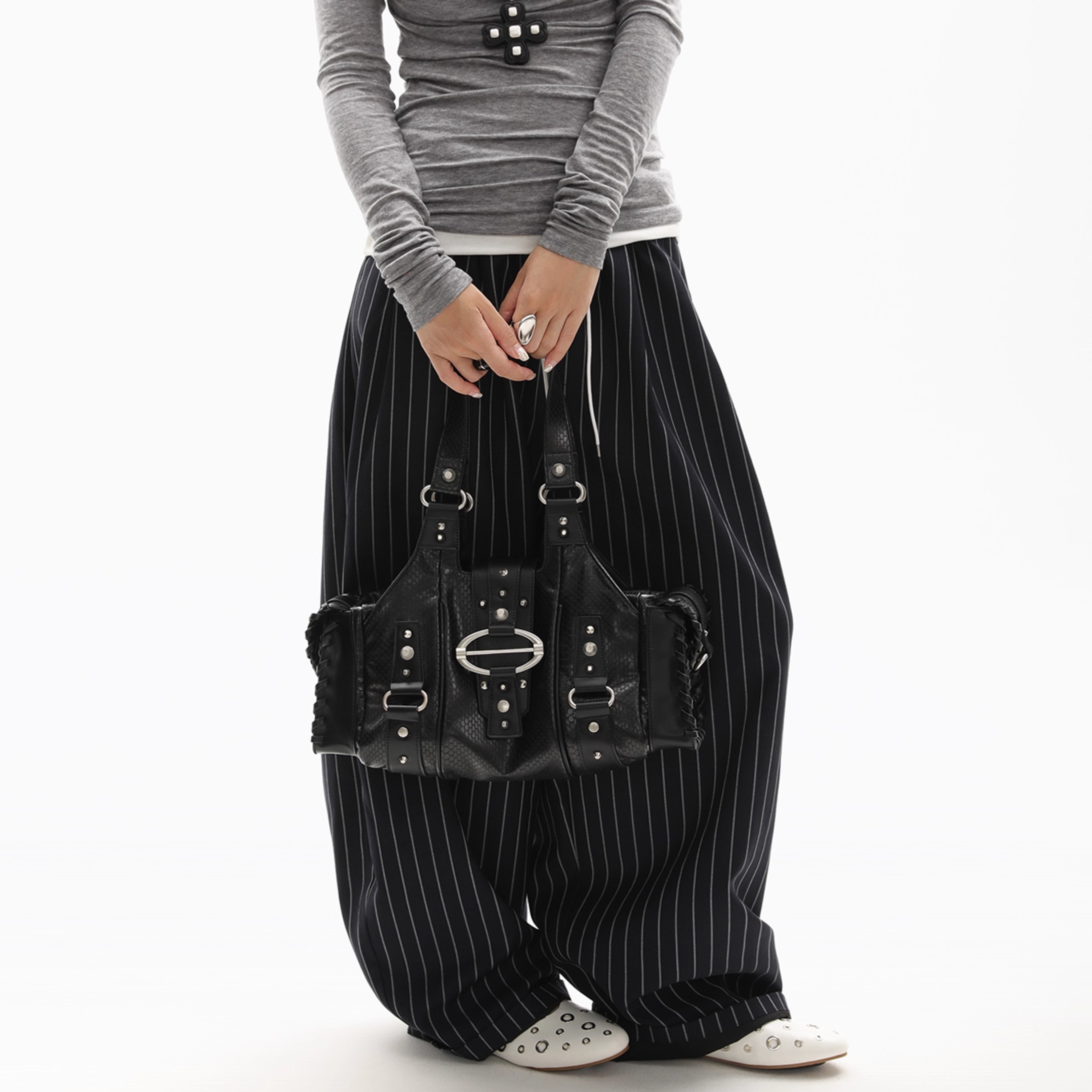 RIVET BELT BUCKLE BAG