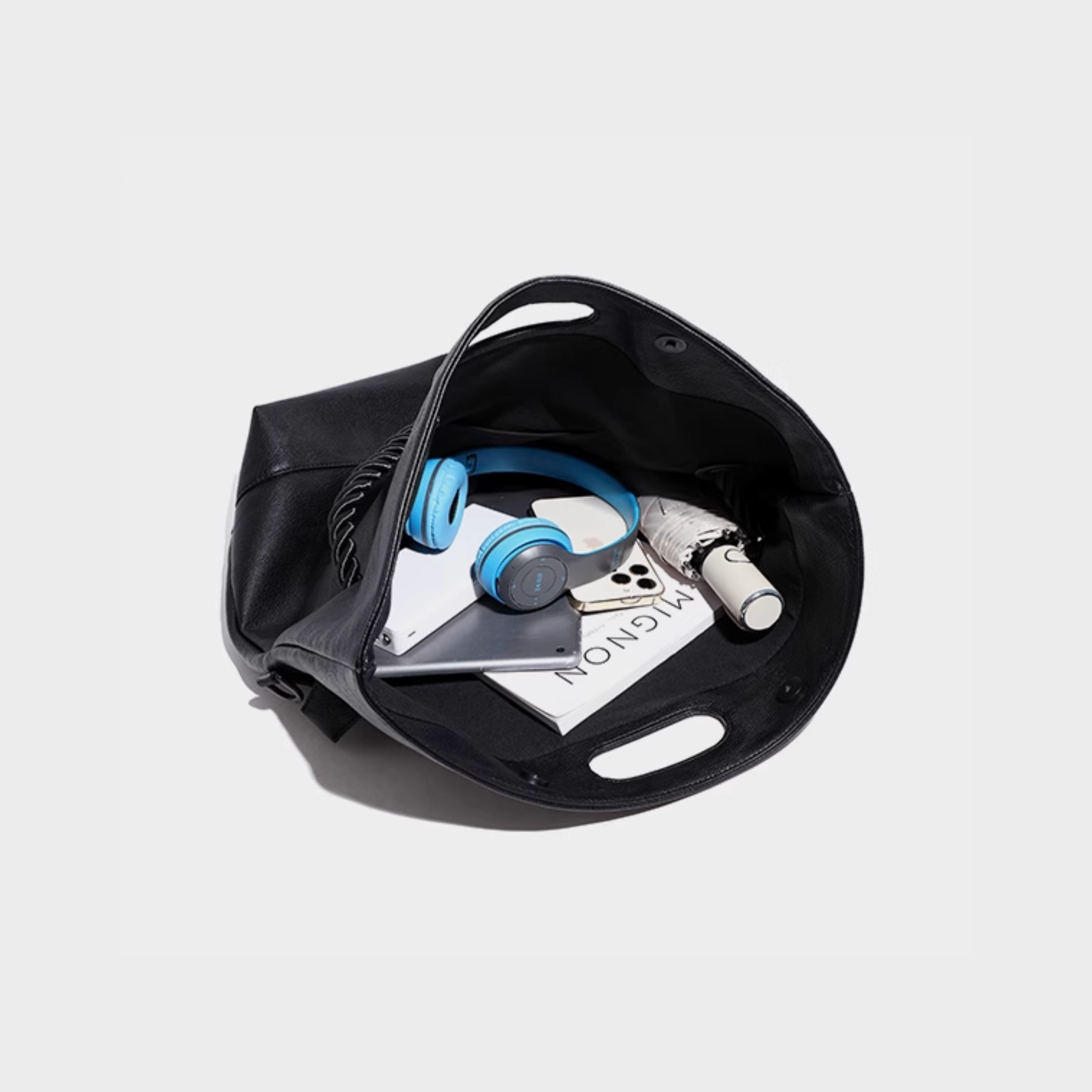 CROSS SHOULDER BAG