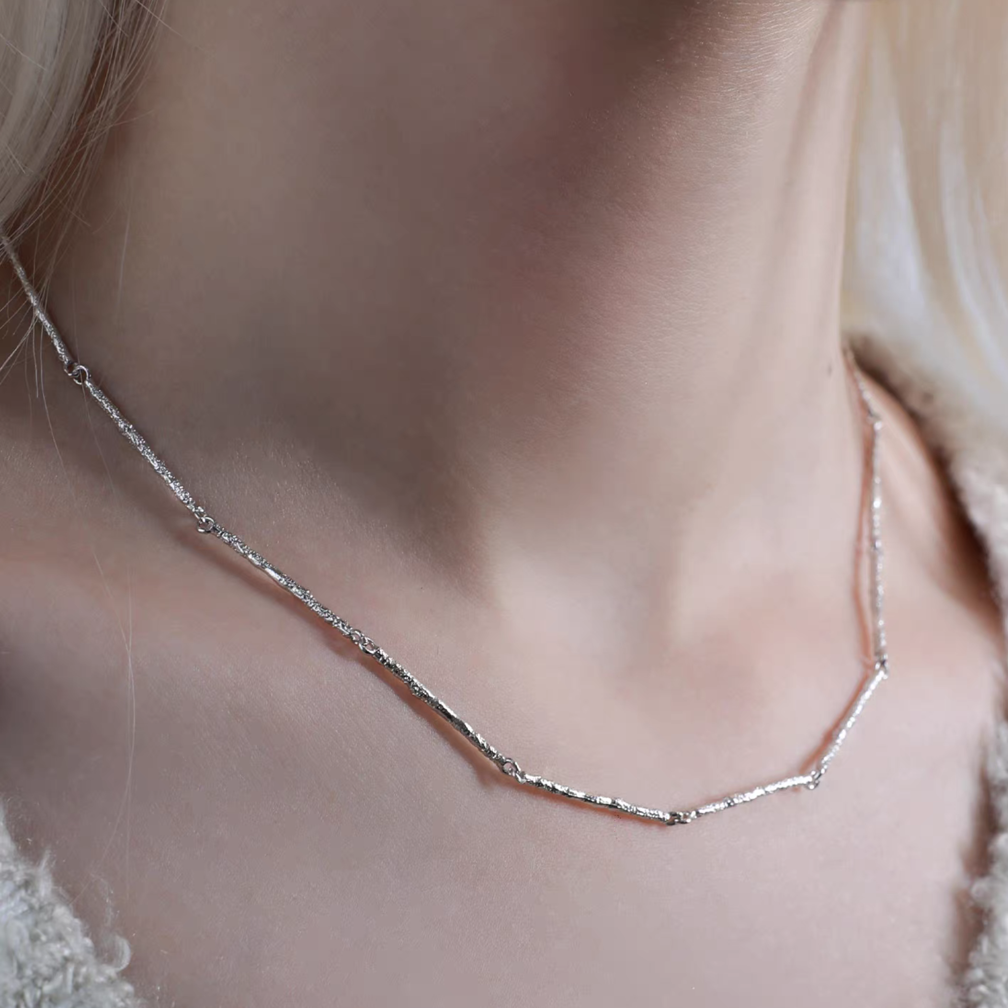 S925 LUNE TEXTURE NECKLACE