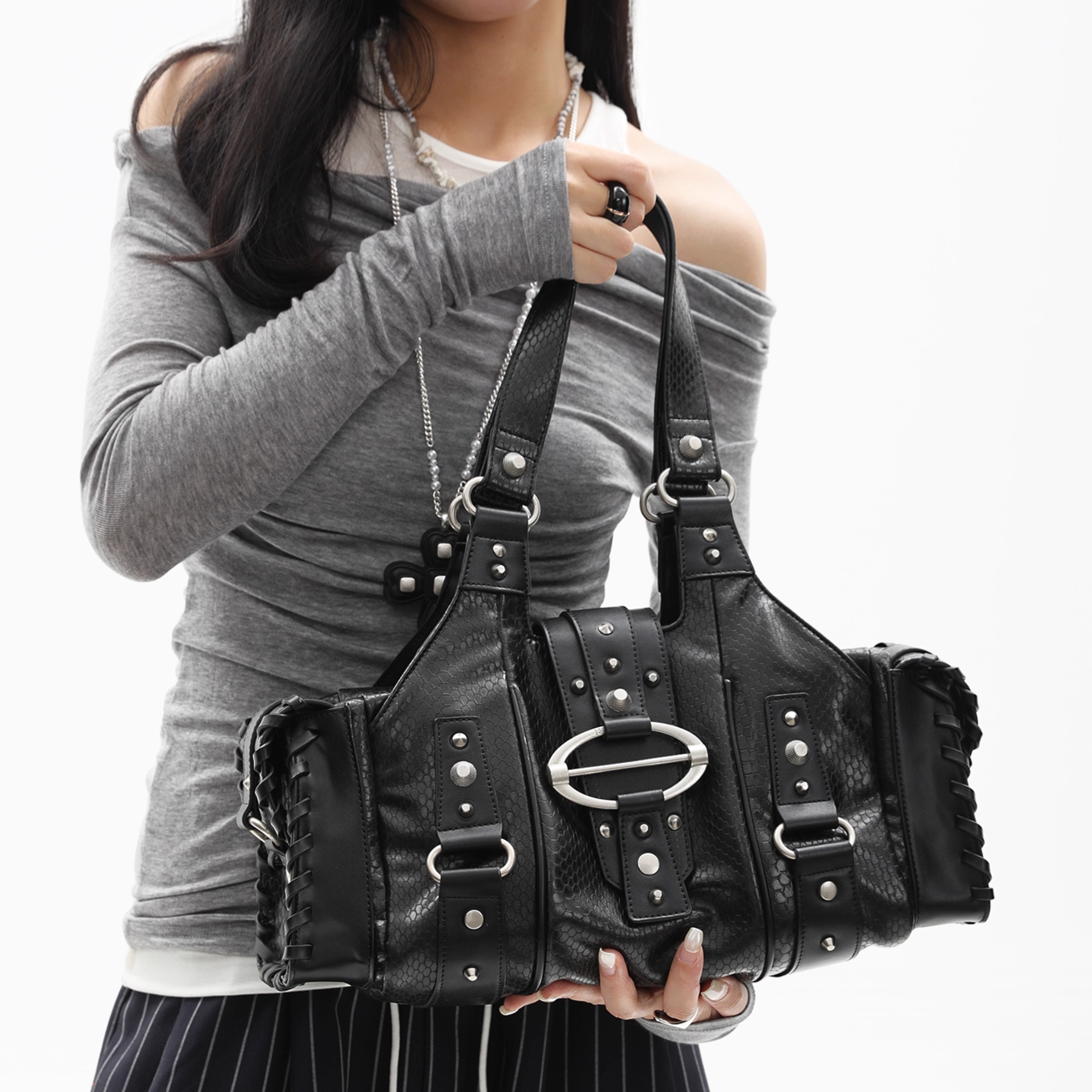 RIVET BELT BUCKLE BAG