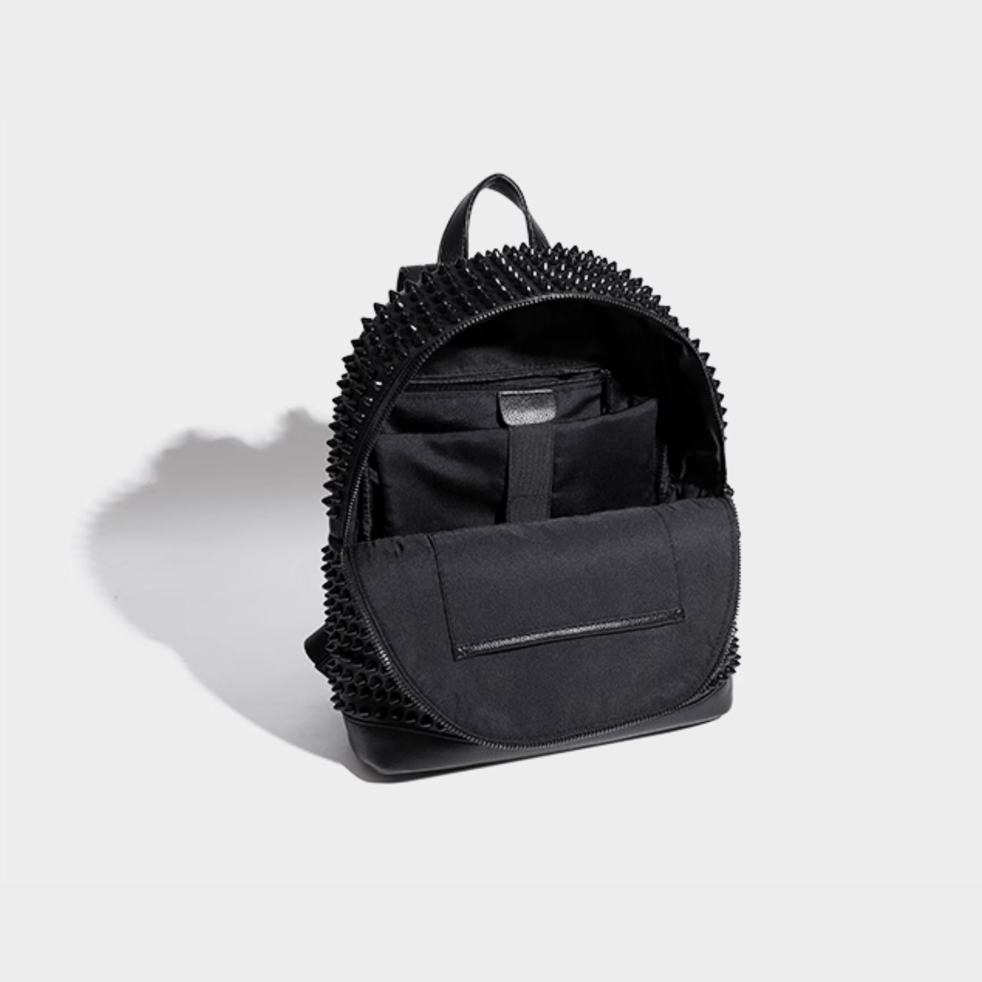 STUDS BACK PAC