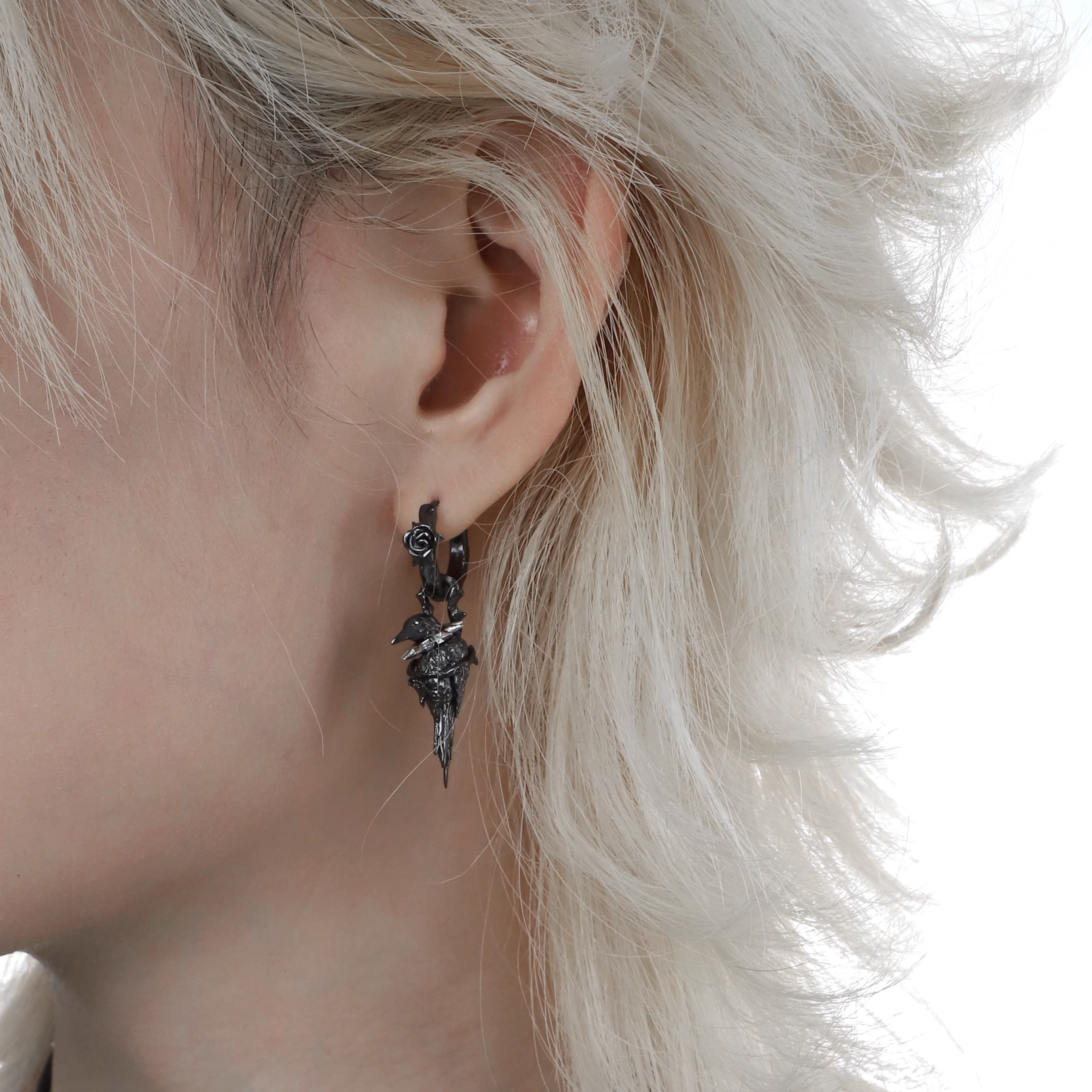 ROSE ASYMMETRY PIERCE