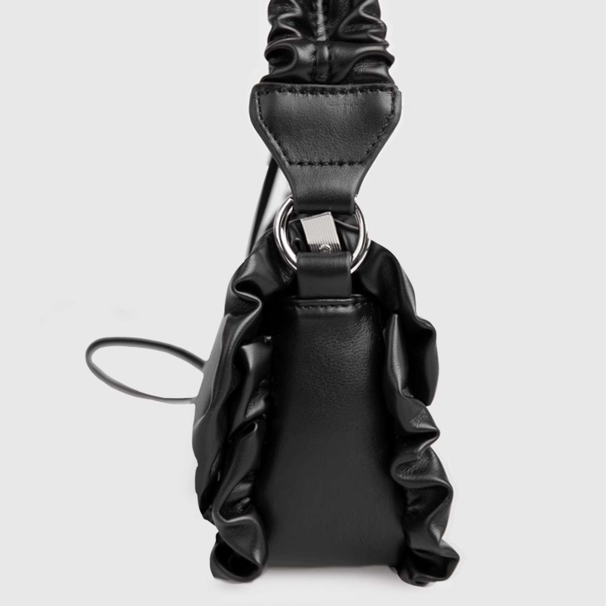 GATHER HAND BAG