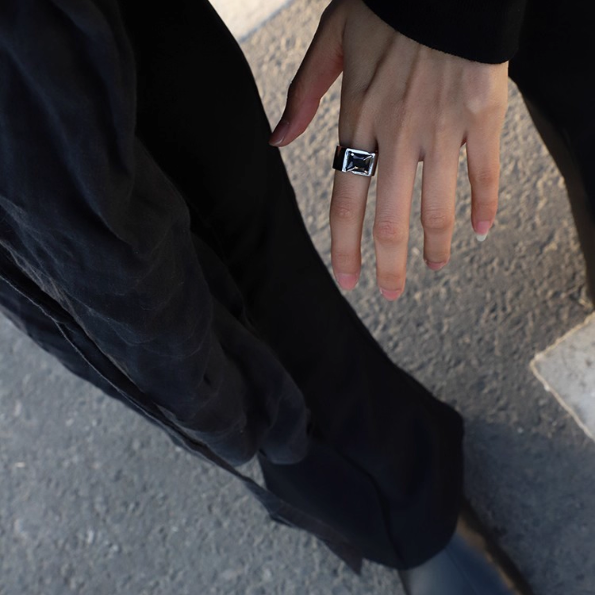 ECLIPSE MIDNIGHT RING