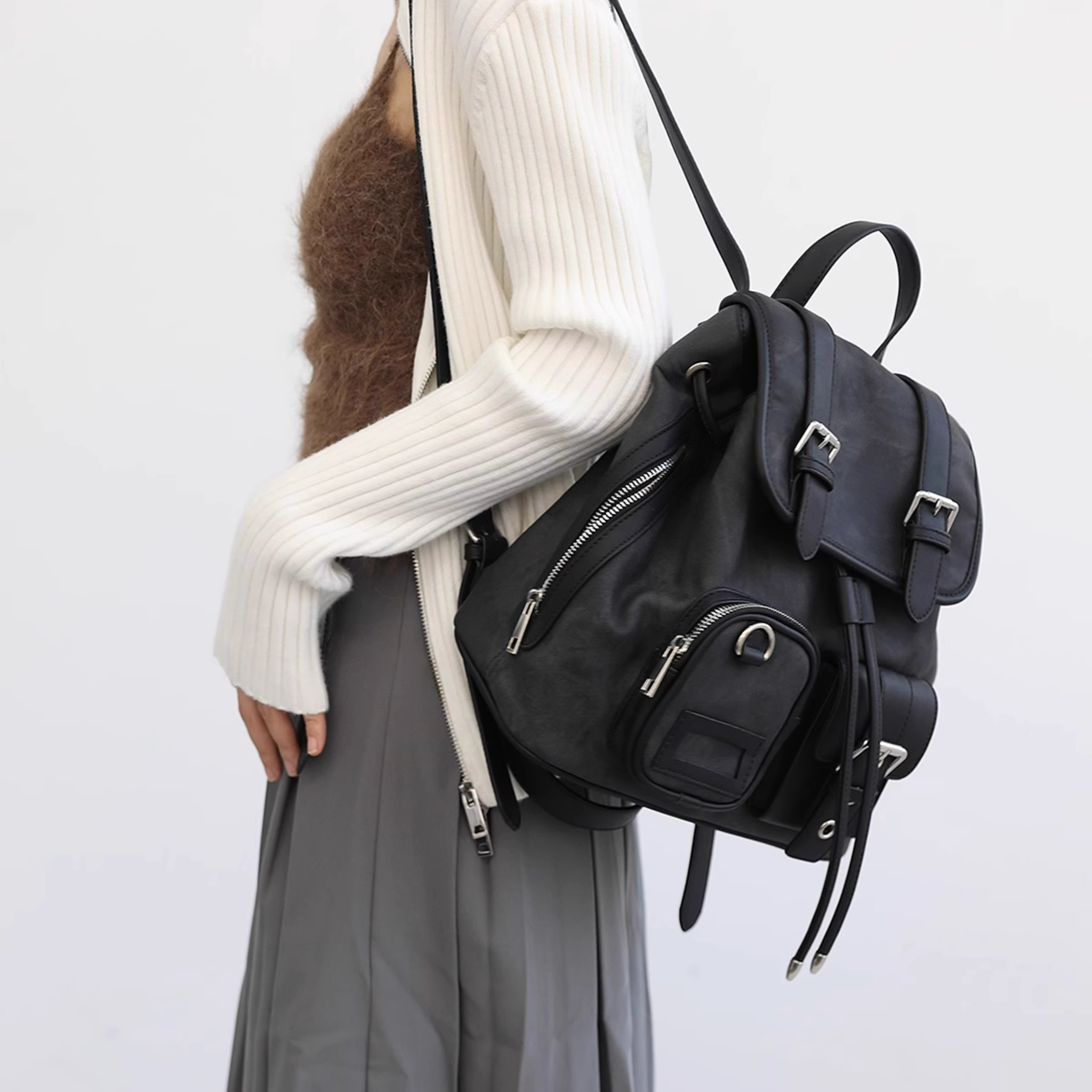 OUT POCKET MINI BAG