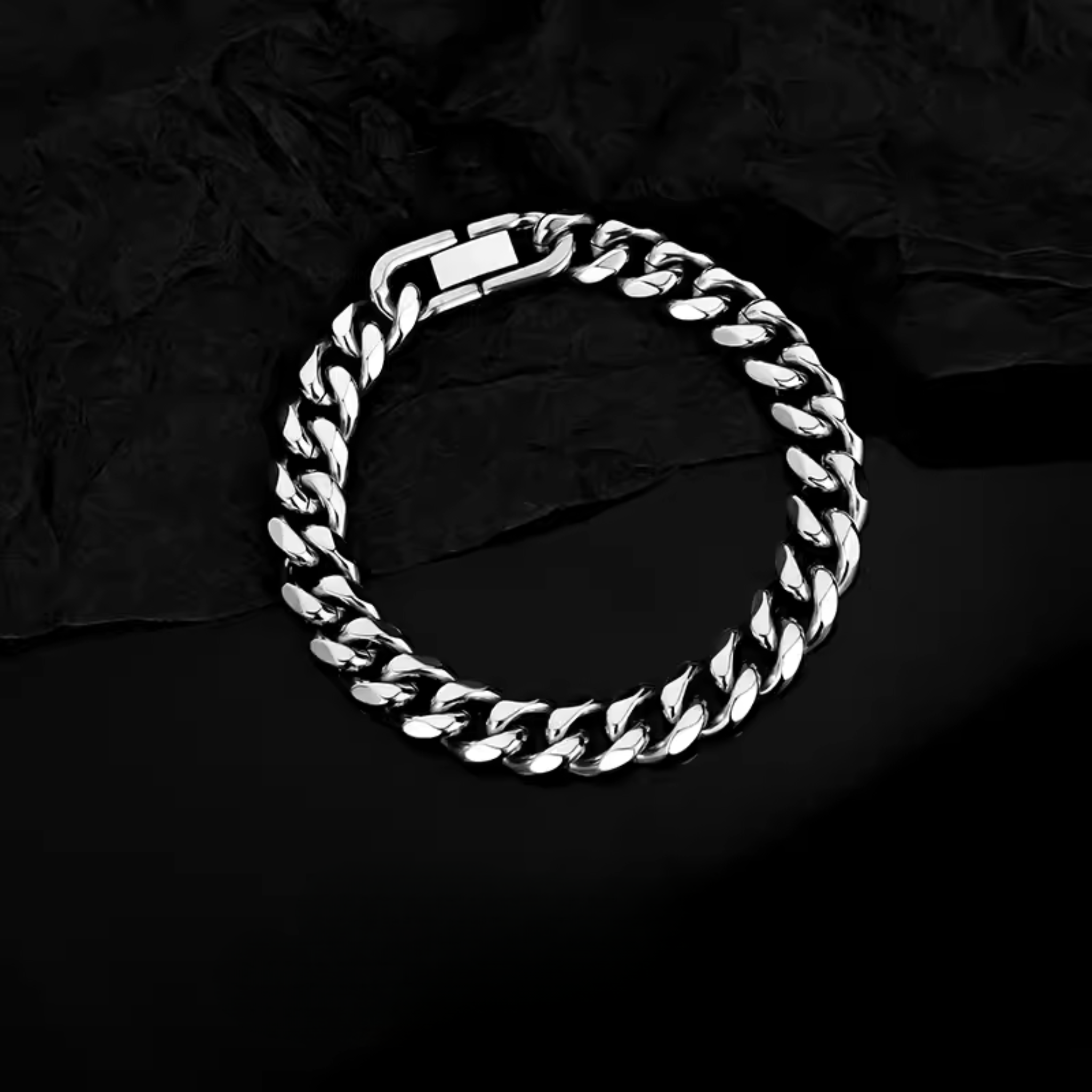 CHAIN BRACELET