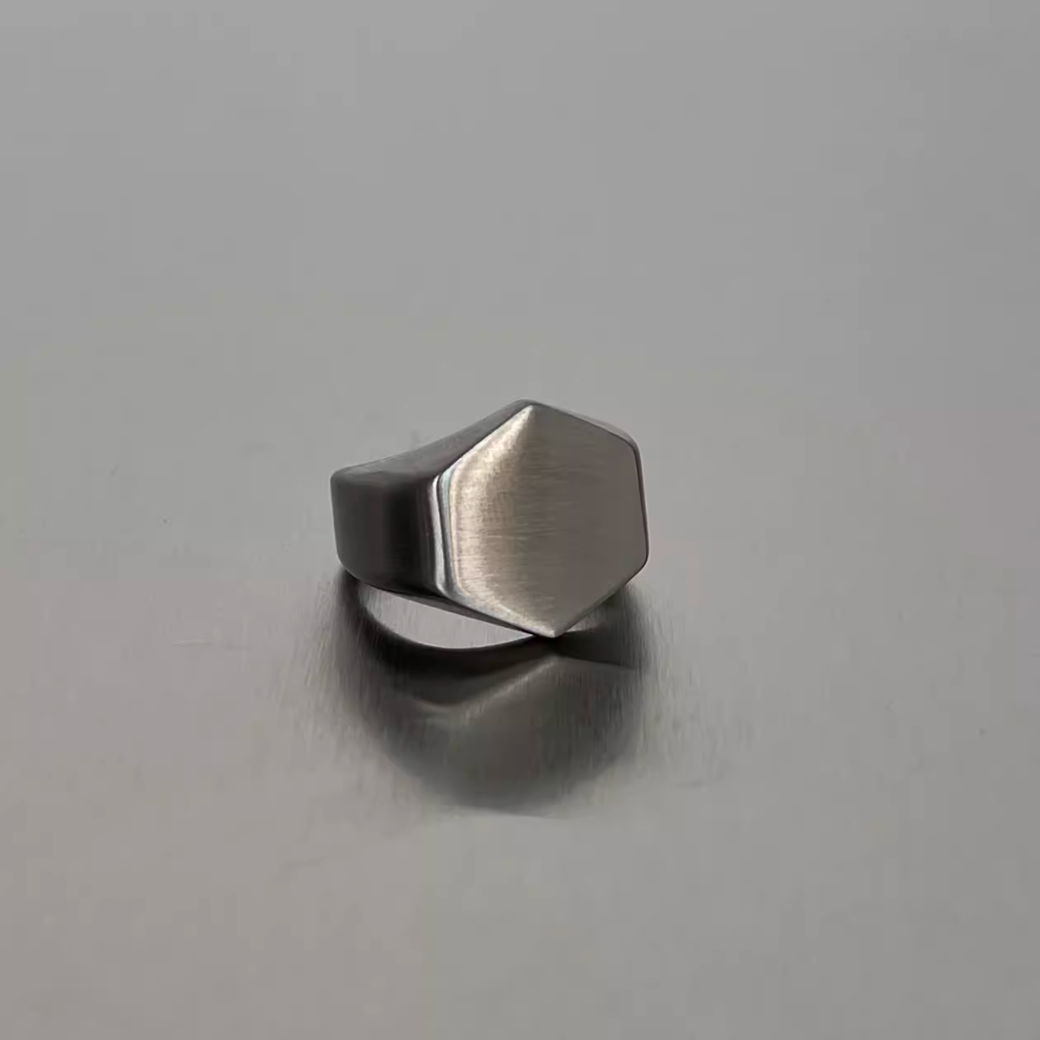 MIRROR SURFACE RING