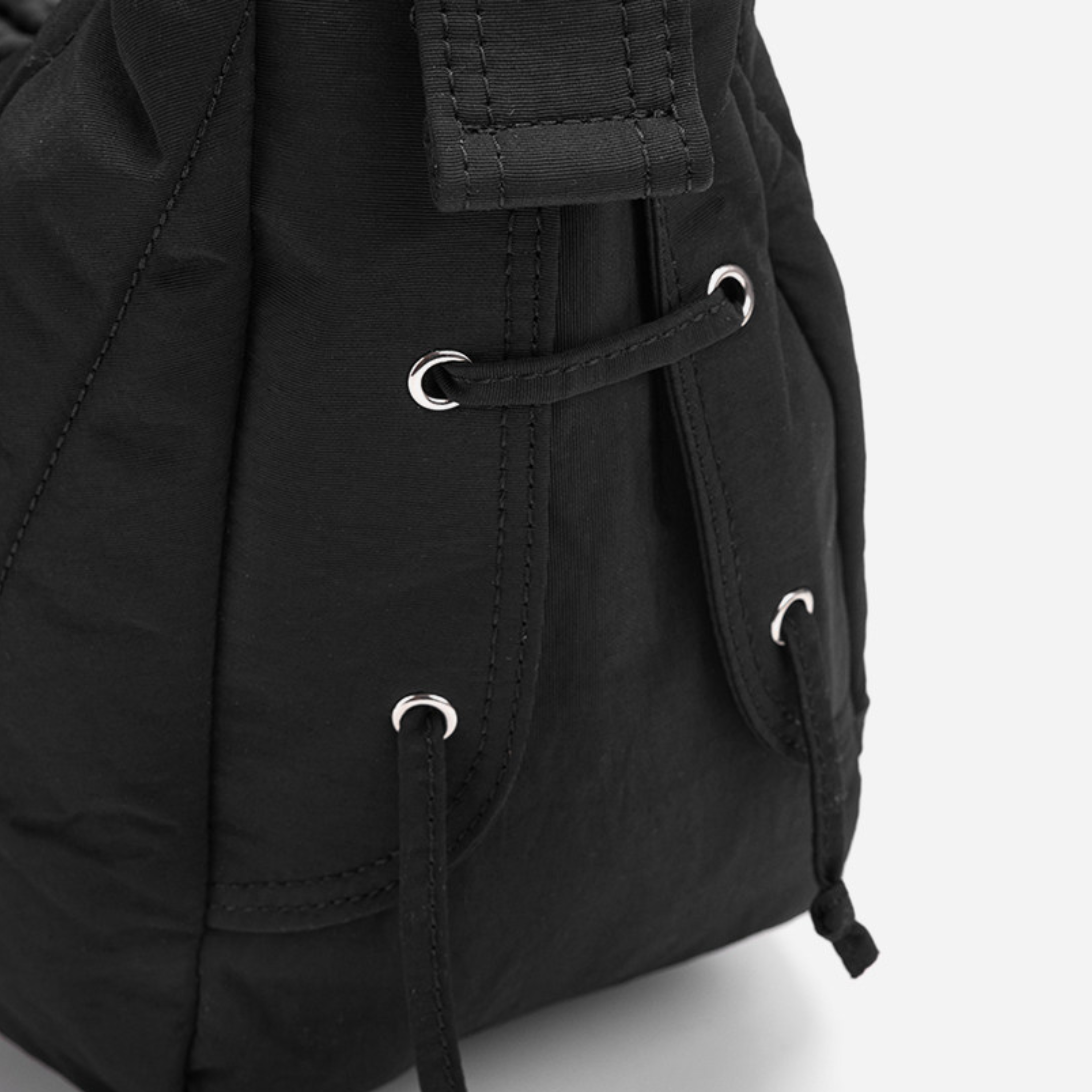 LACE-UP PUFFER SHOULDER BAG