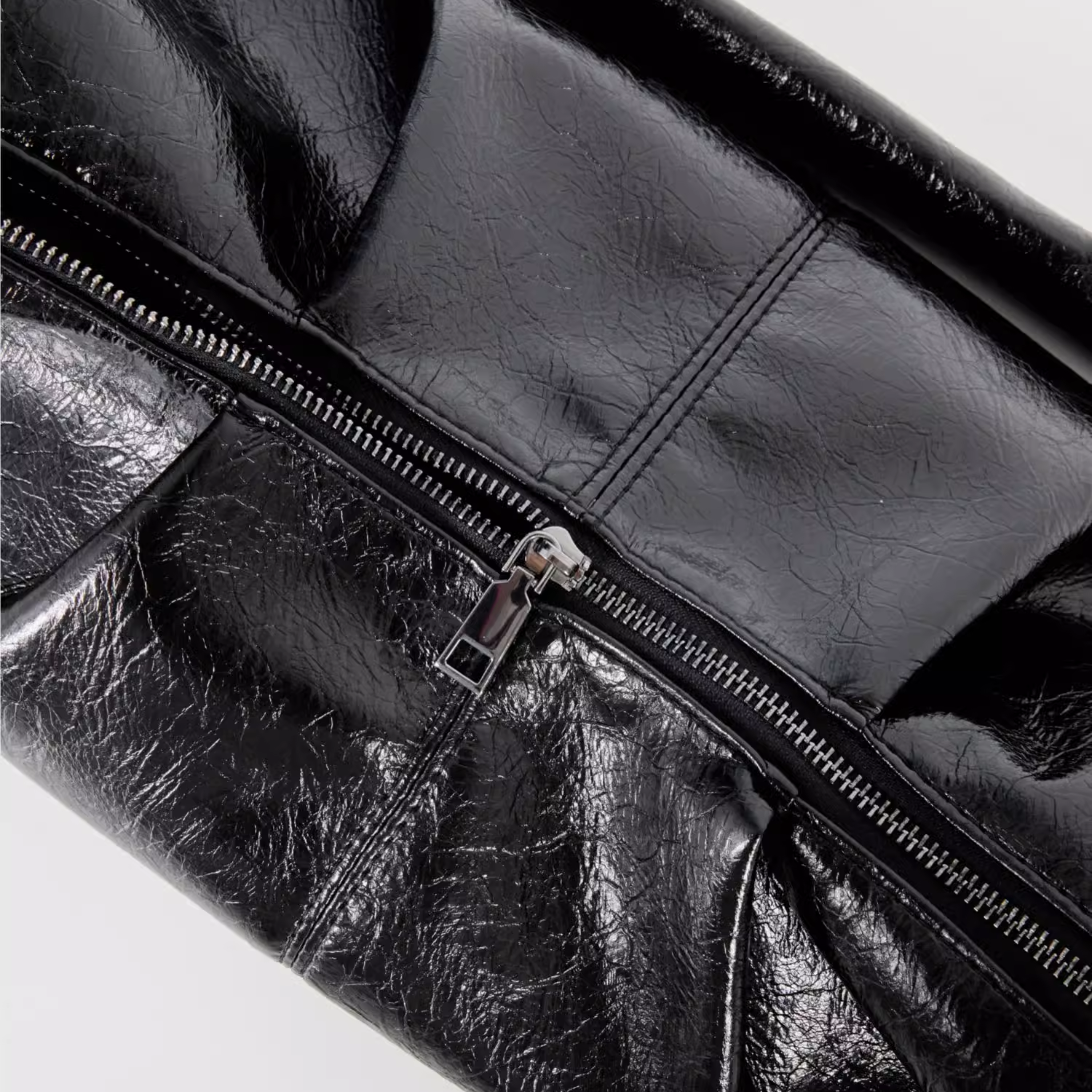DAWN SHOULDER BAG