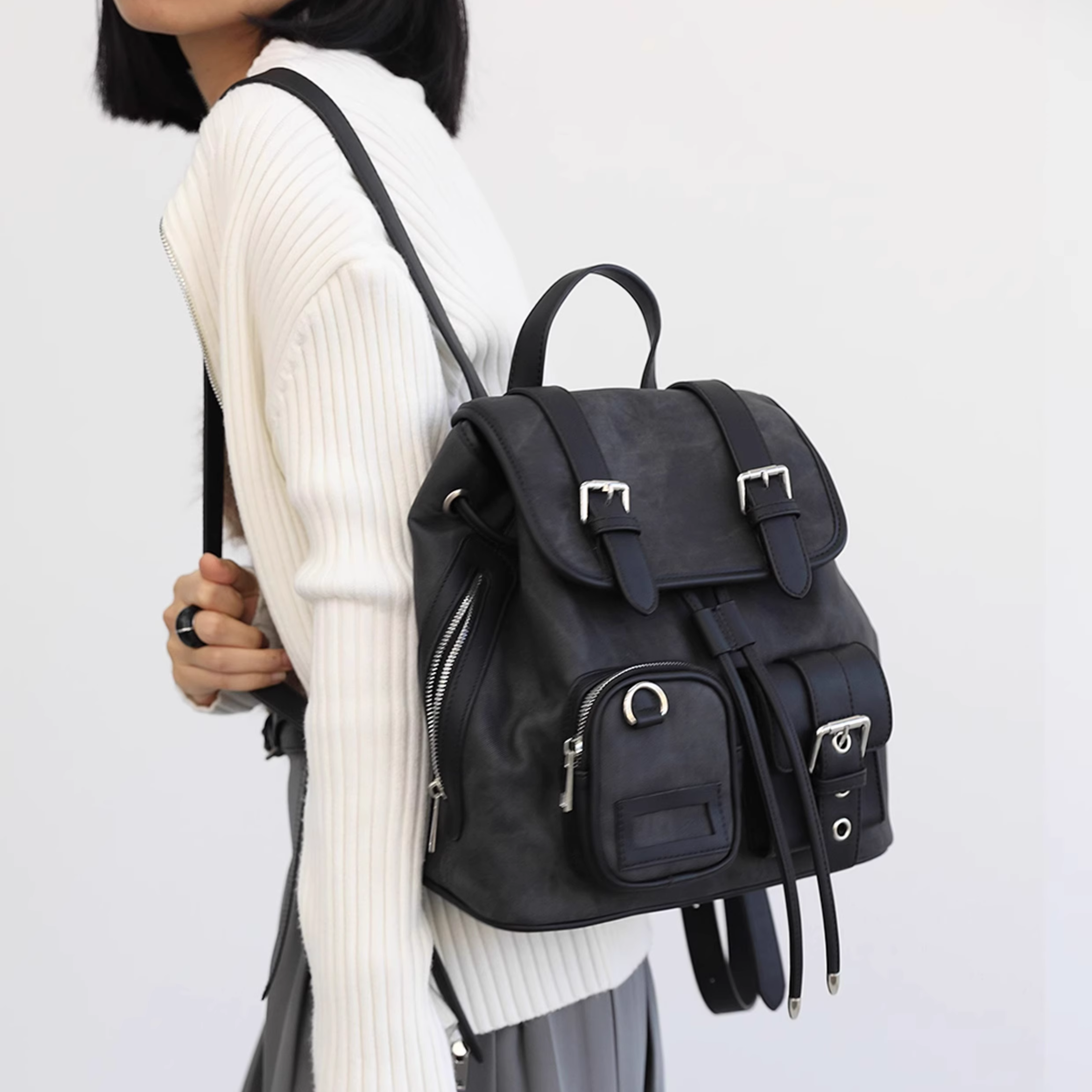 OUT POCKET MINI BAG