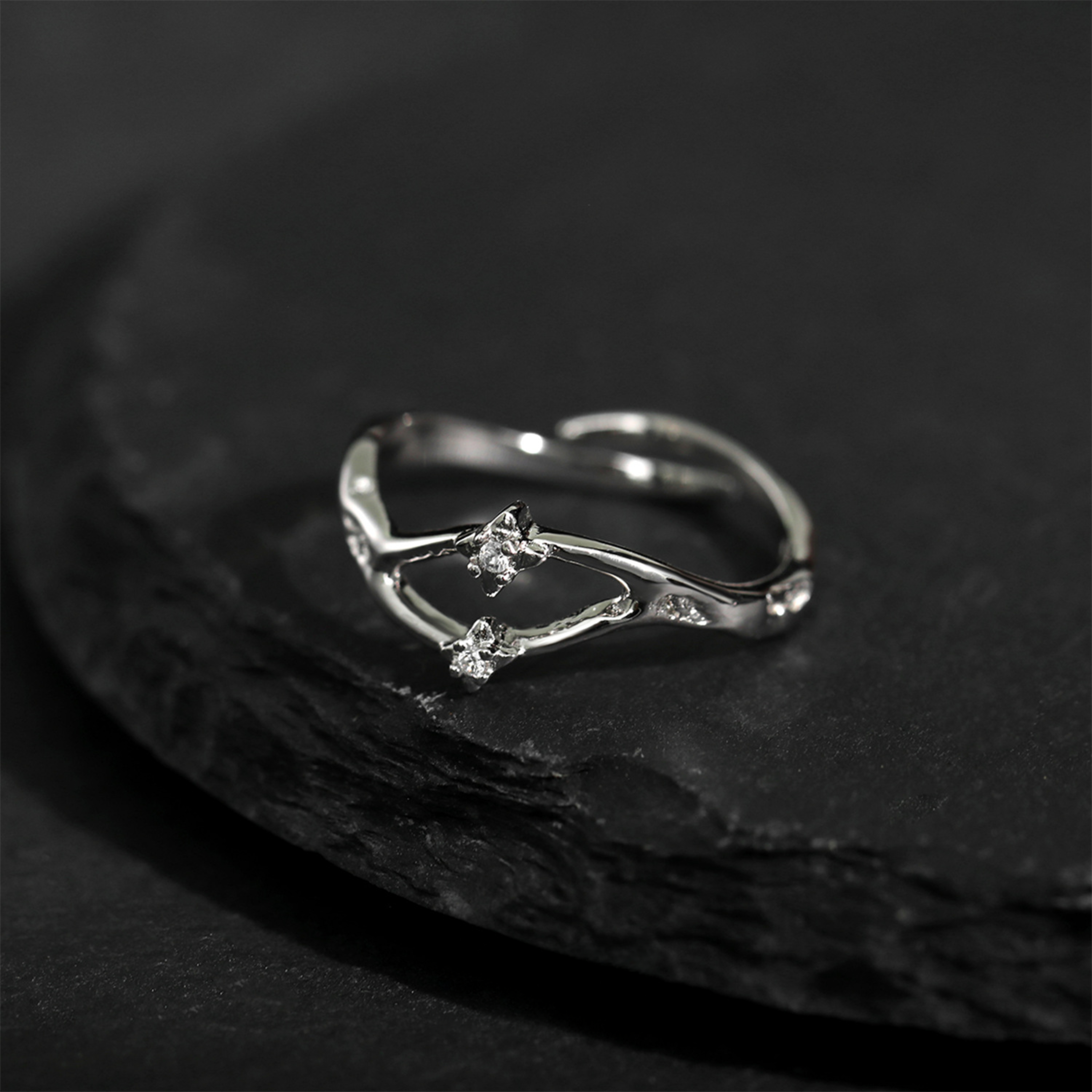 S925 TWIST LINE RING