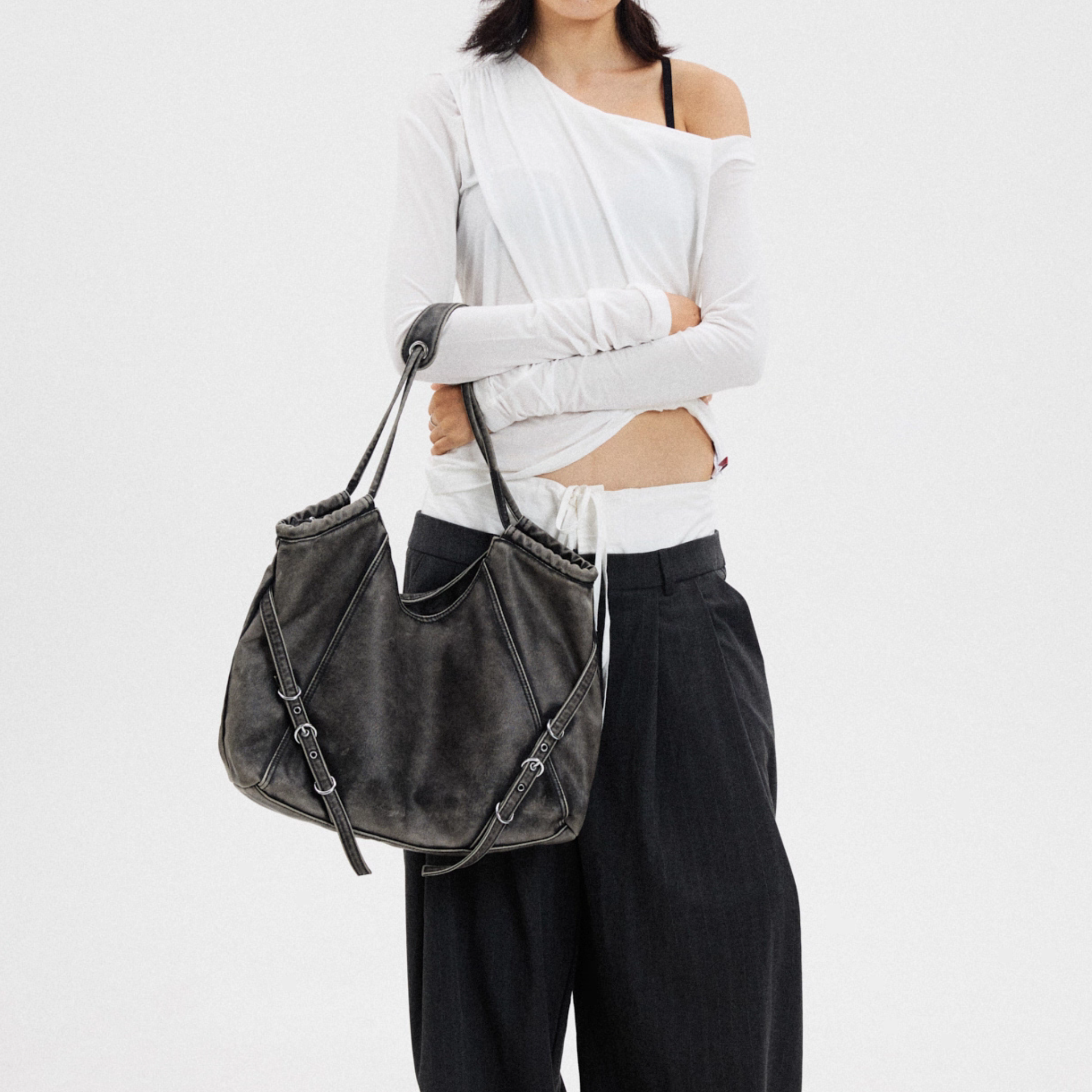 VINTAGE WASHED BUCKLE SHOULDER TOTE BAG