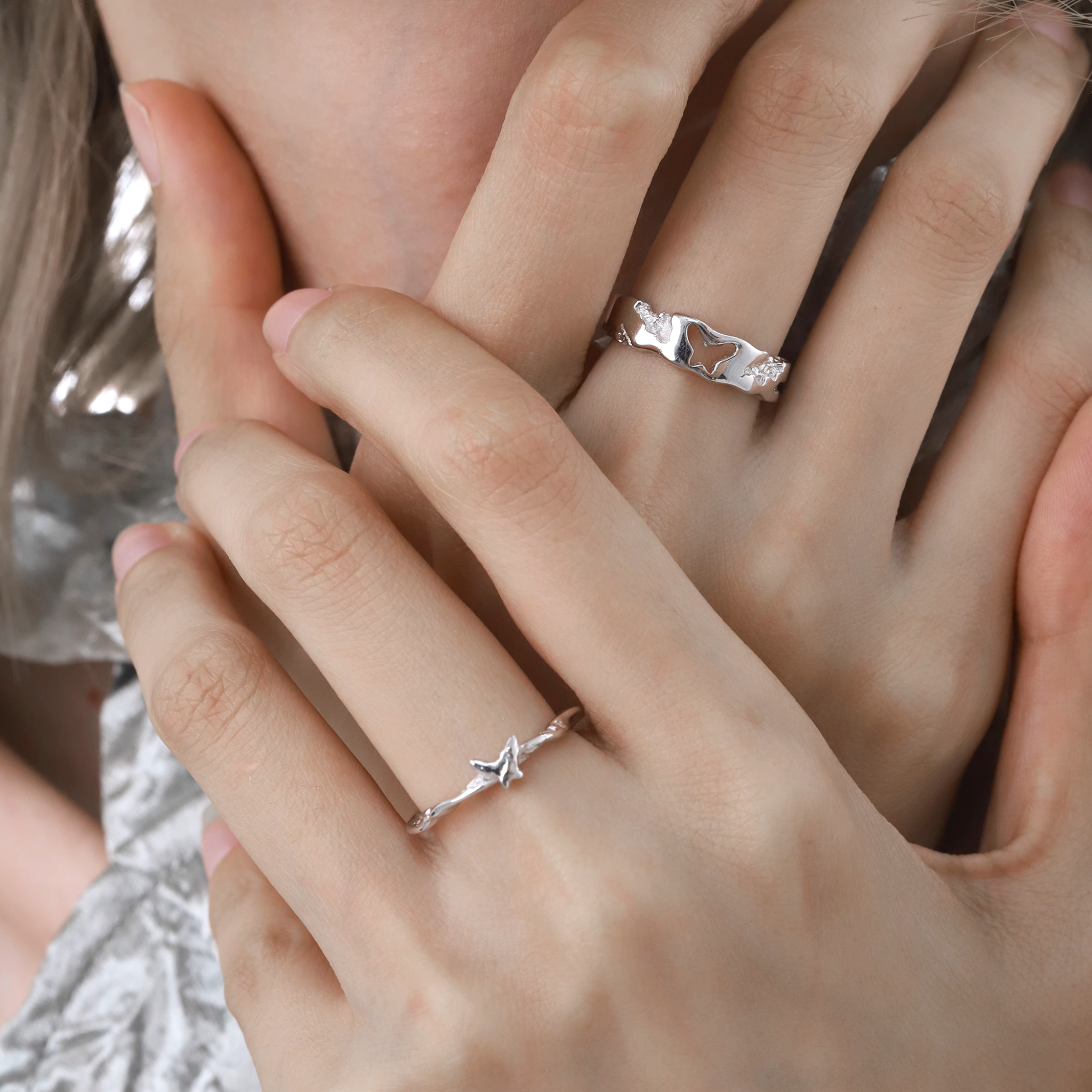 BUTTERFLY GLEAM RING