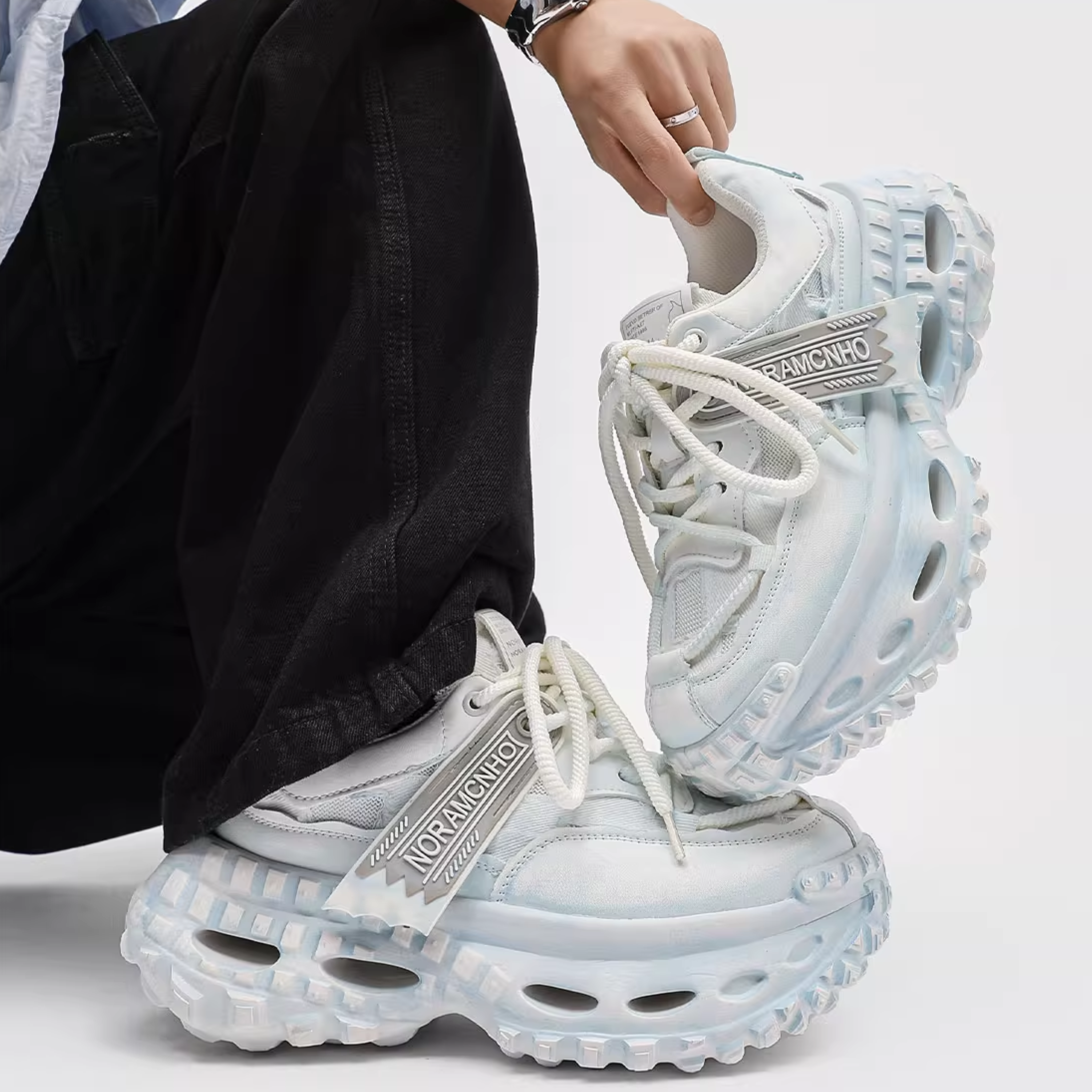VOID STRIDE PLATFORM SNEAKERS / WHITE×BLUE