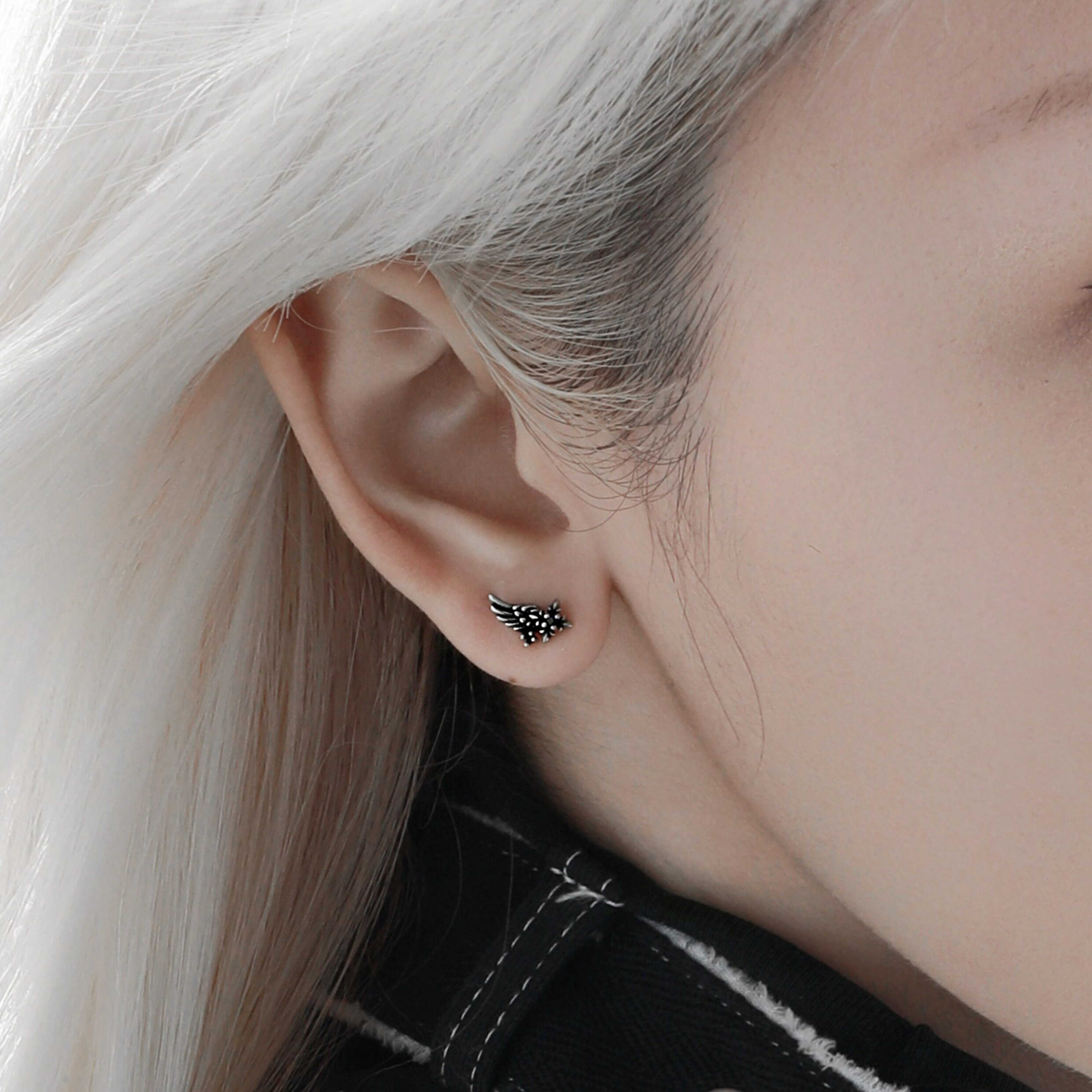 S925 WING CROSS PIERCE