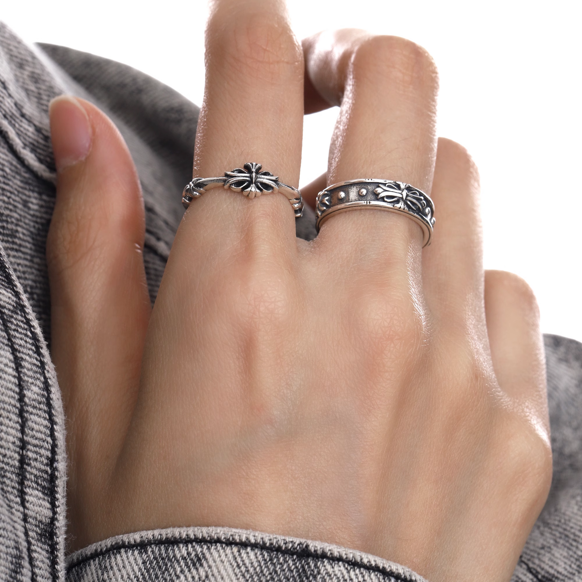VINTAGE CROSS RING