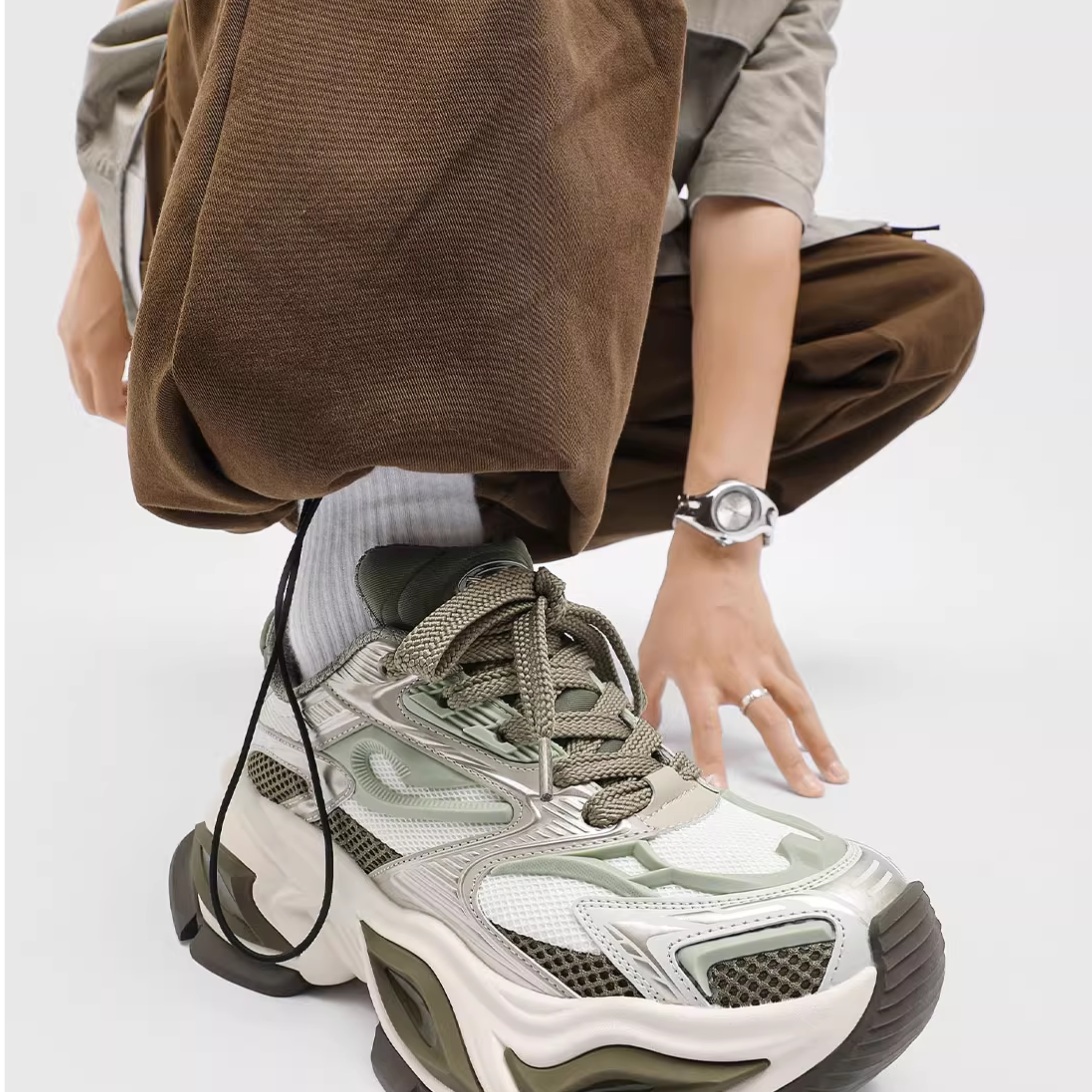 NEO WAVE CHUNKY SNEAKERS / OLIVE×WHITE