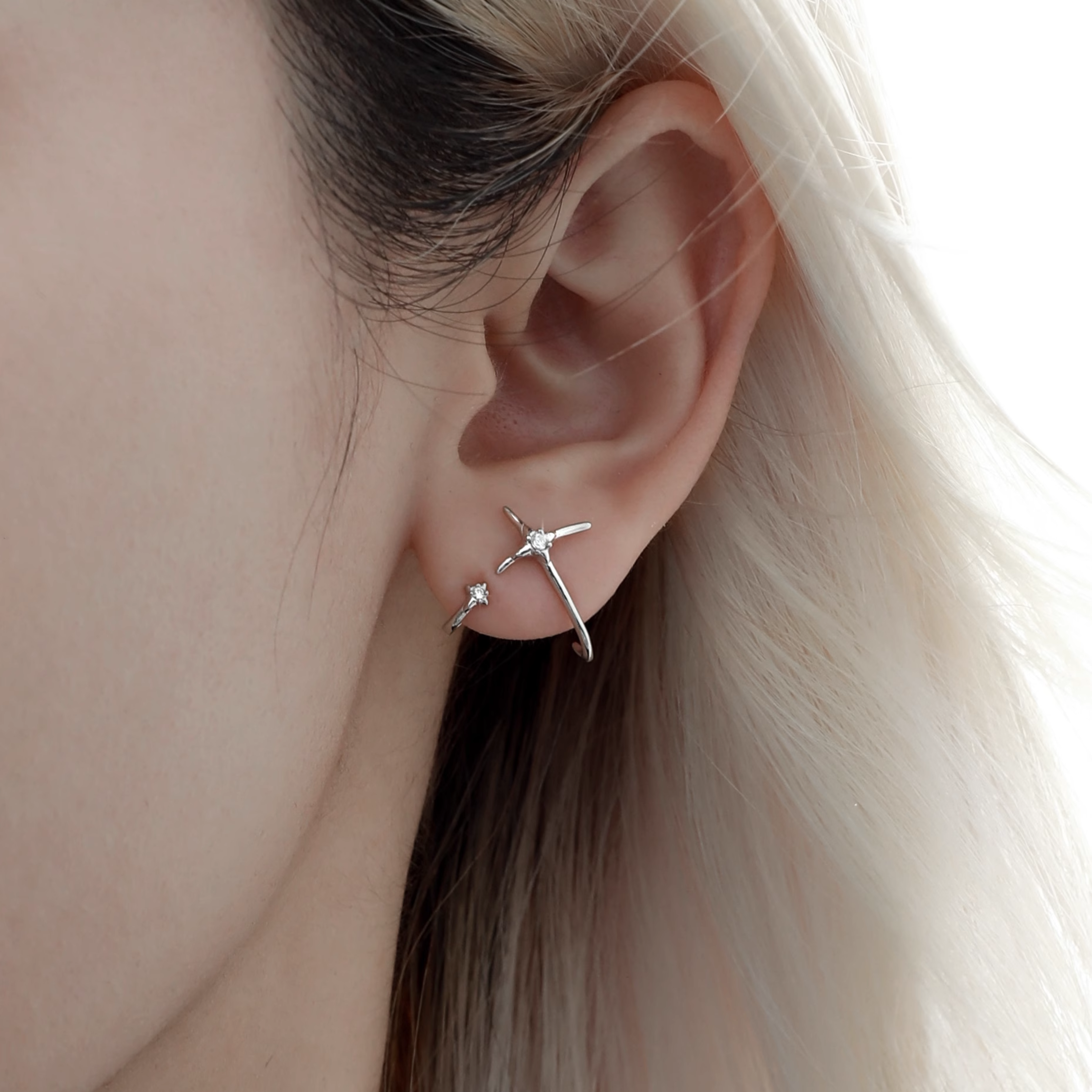 S925 CROSS STUD PIERCE S925 CROSS STUD PIERCE