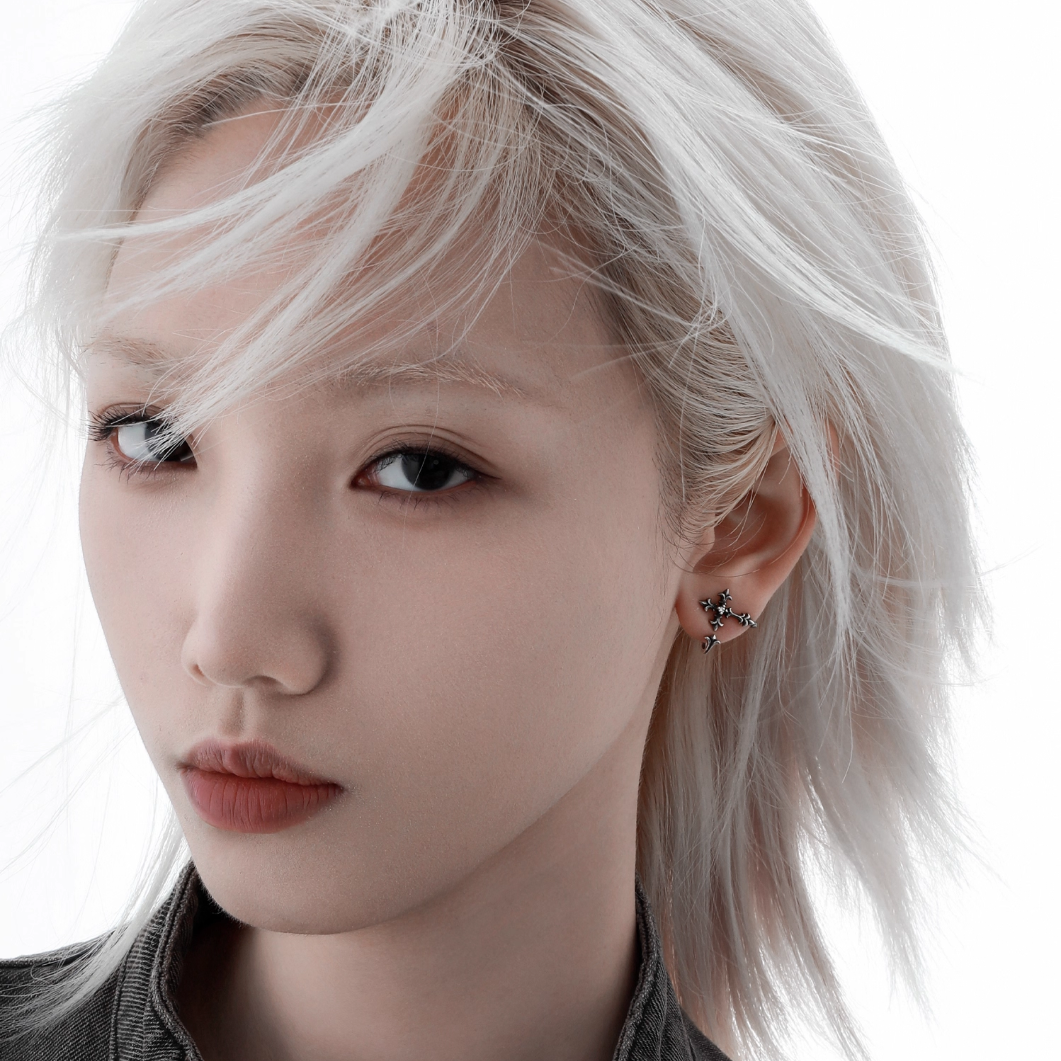 S925 CRUCIFIX PIERCE[SET ITEM]