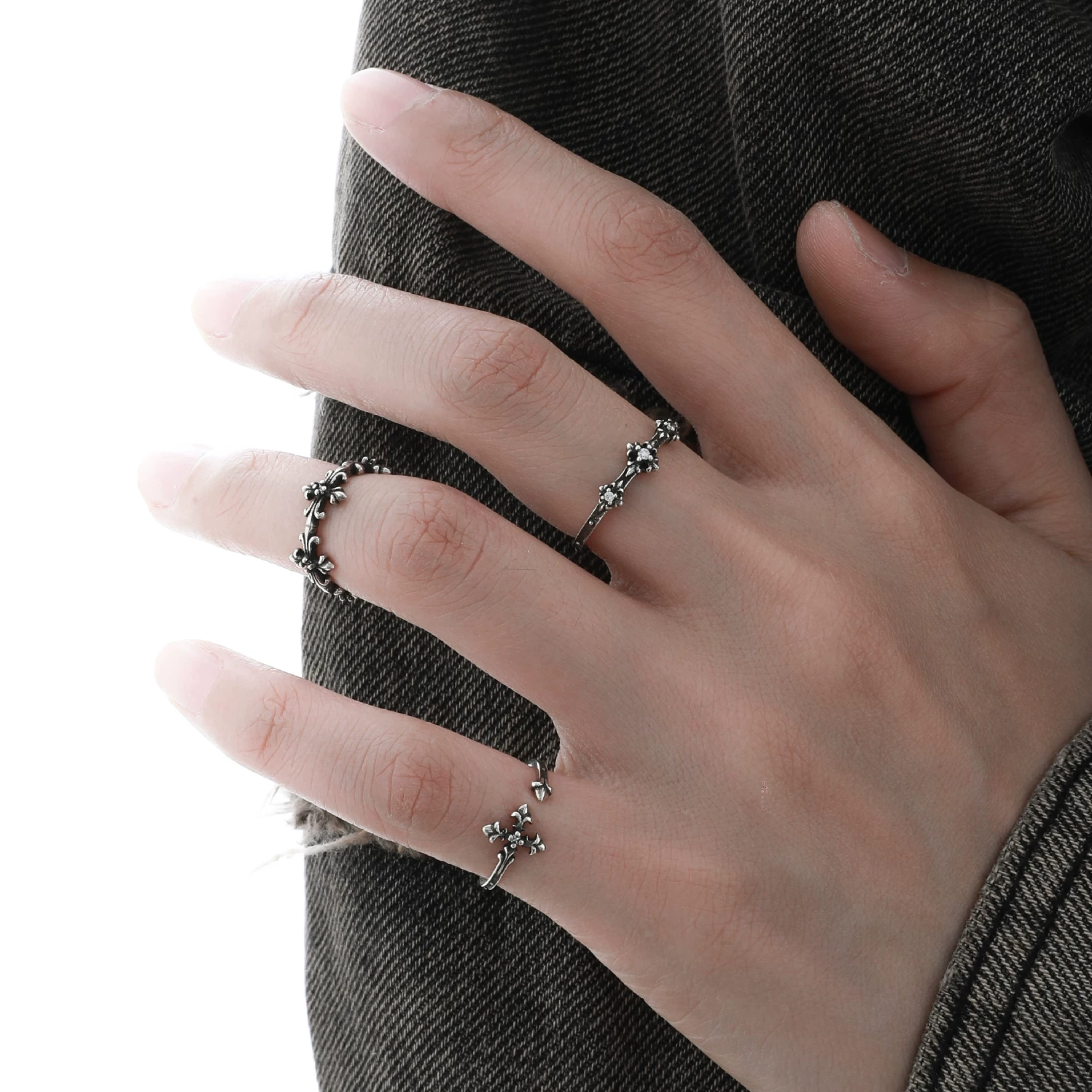 S925 CRUCIFIX ORNATE CROSS RING