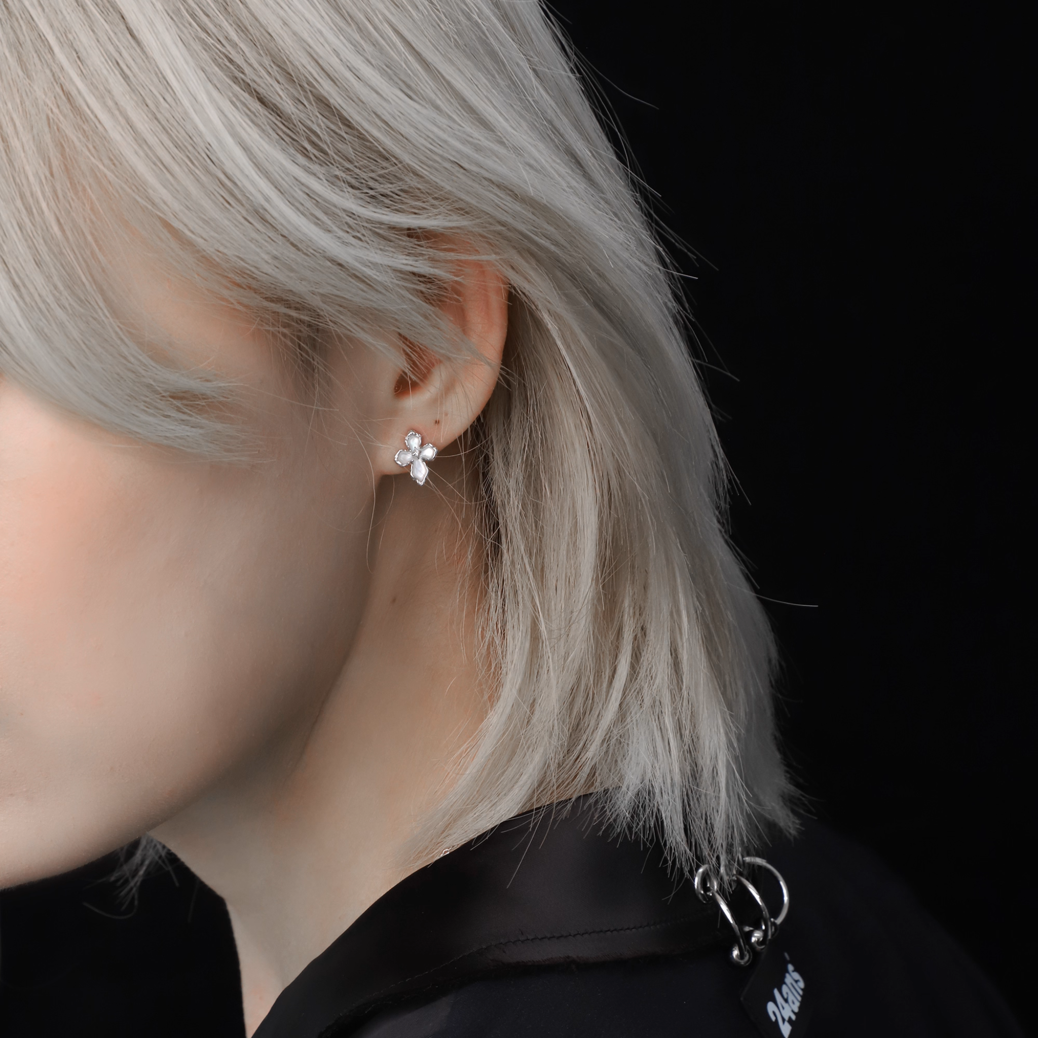 CRYSTAL FLUTTER PIERCE[SET ITEM]