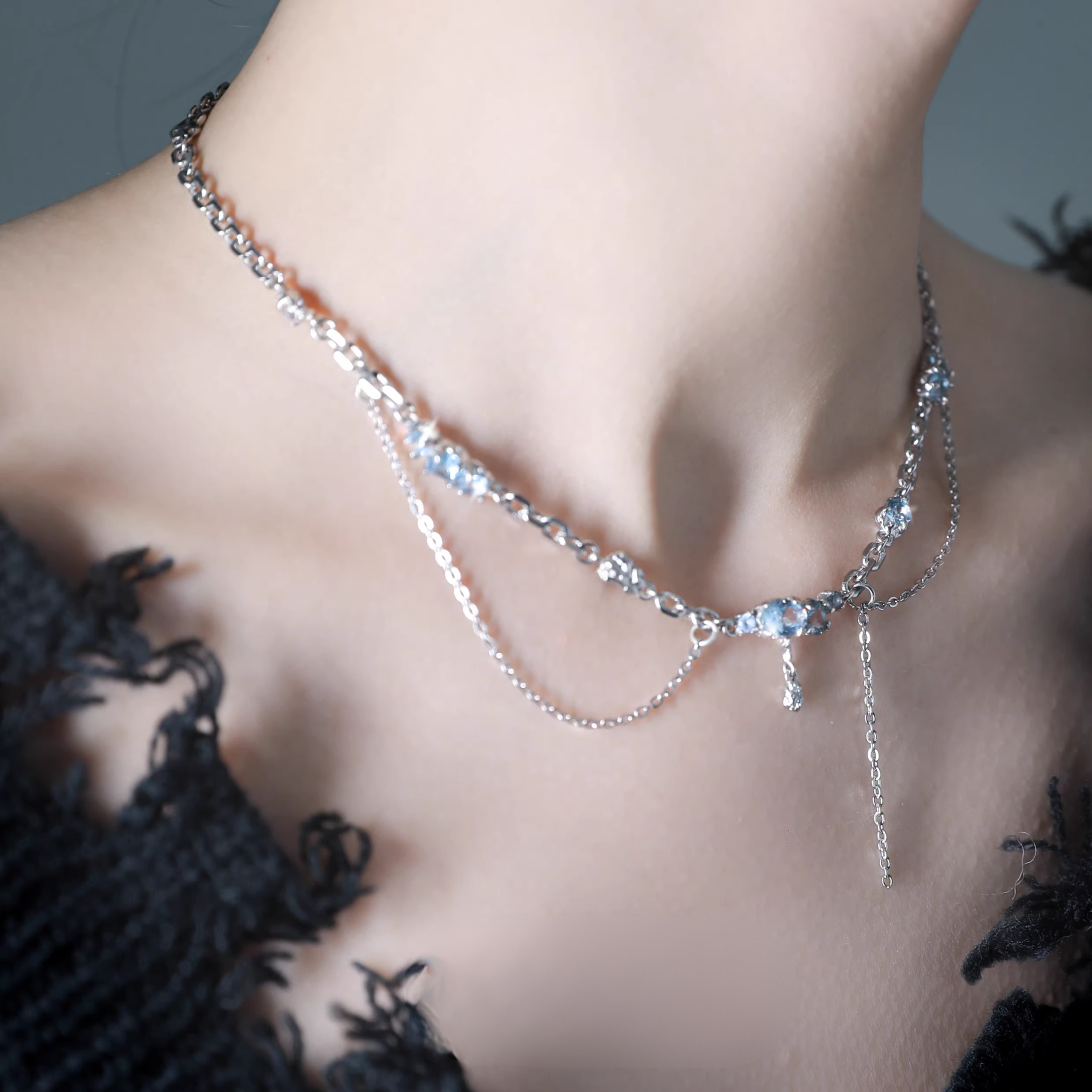 CUBIC ZIRCONIA AQUA LUNE NECKLACE[SET ITEM]