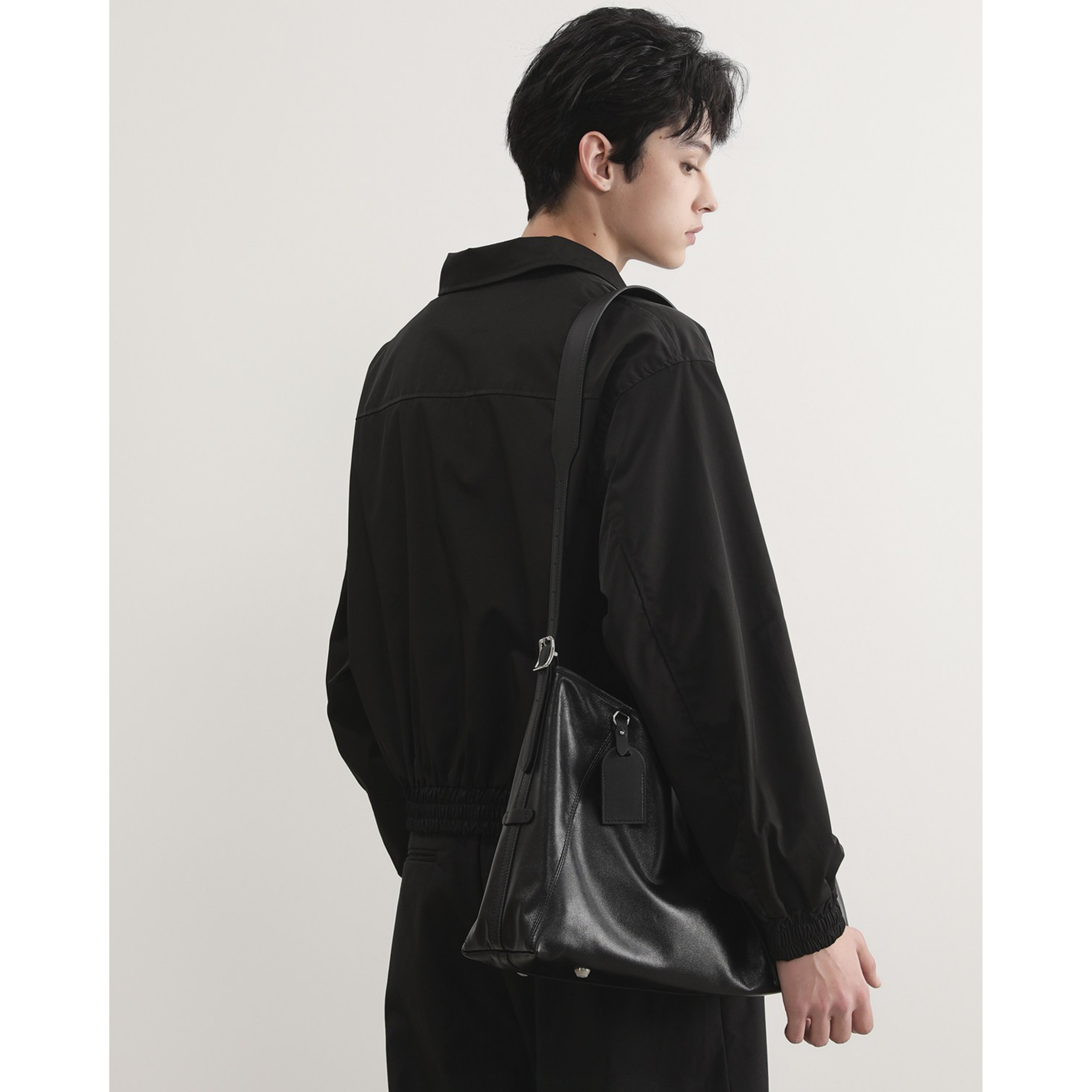 SOFT FRAME SHOULDER BAG