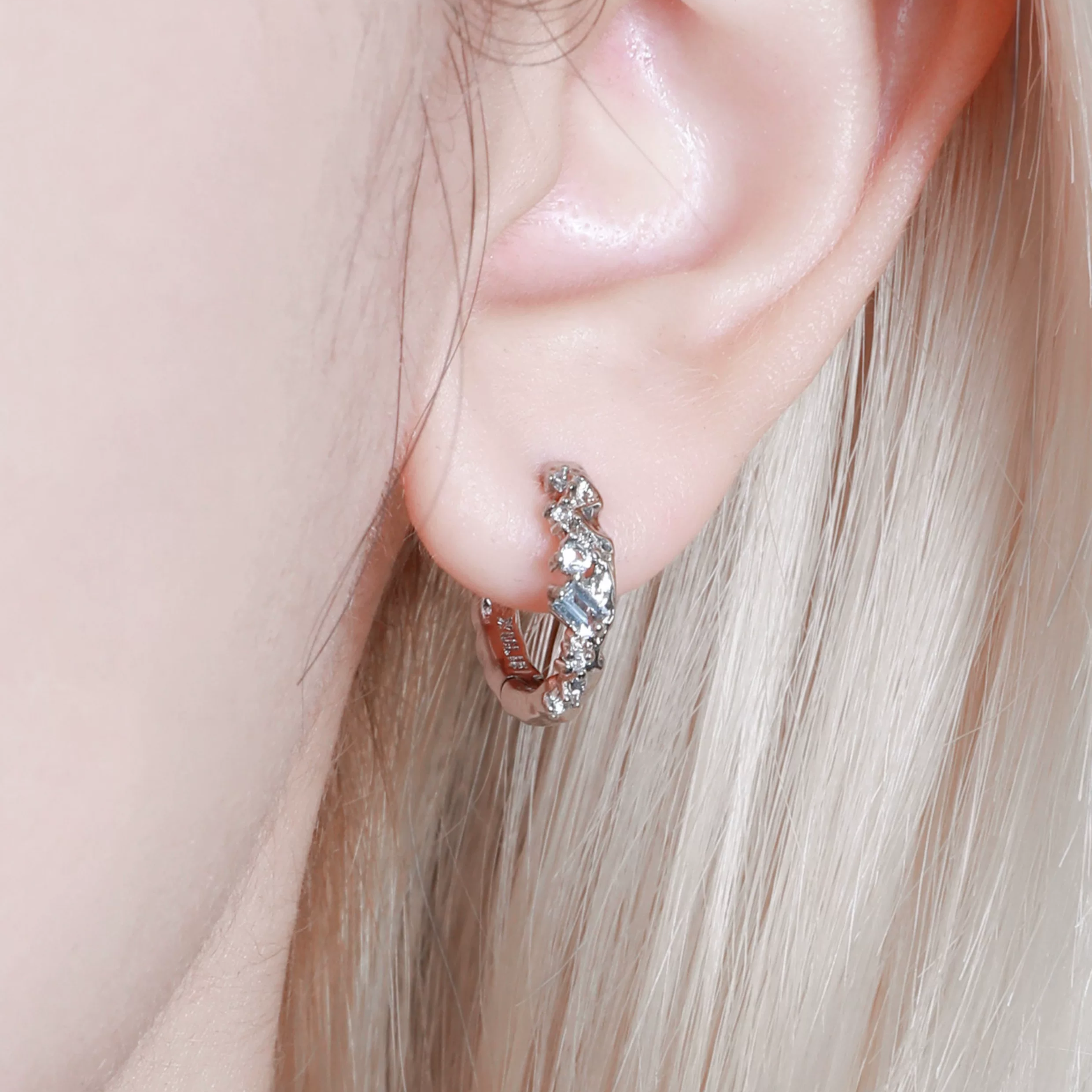 CUBIC ZIRCONIA AQUA LUNE BIJOU PIERCE[SET ITEM]