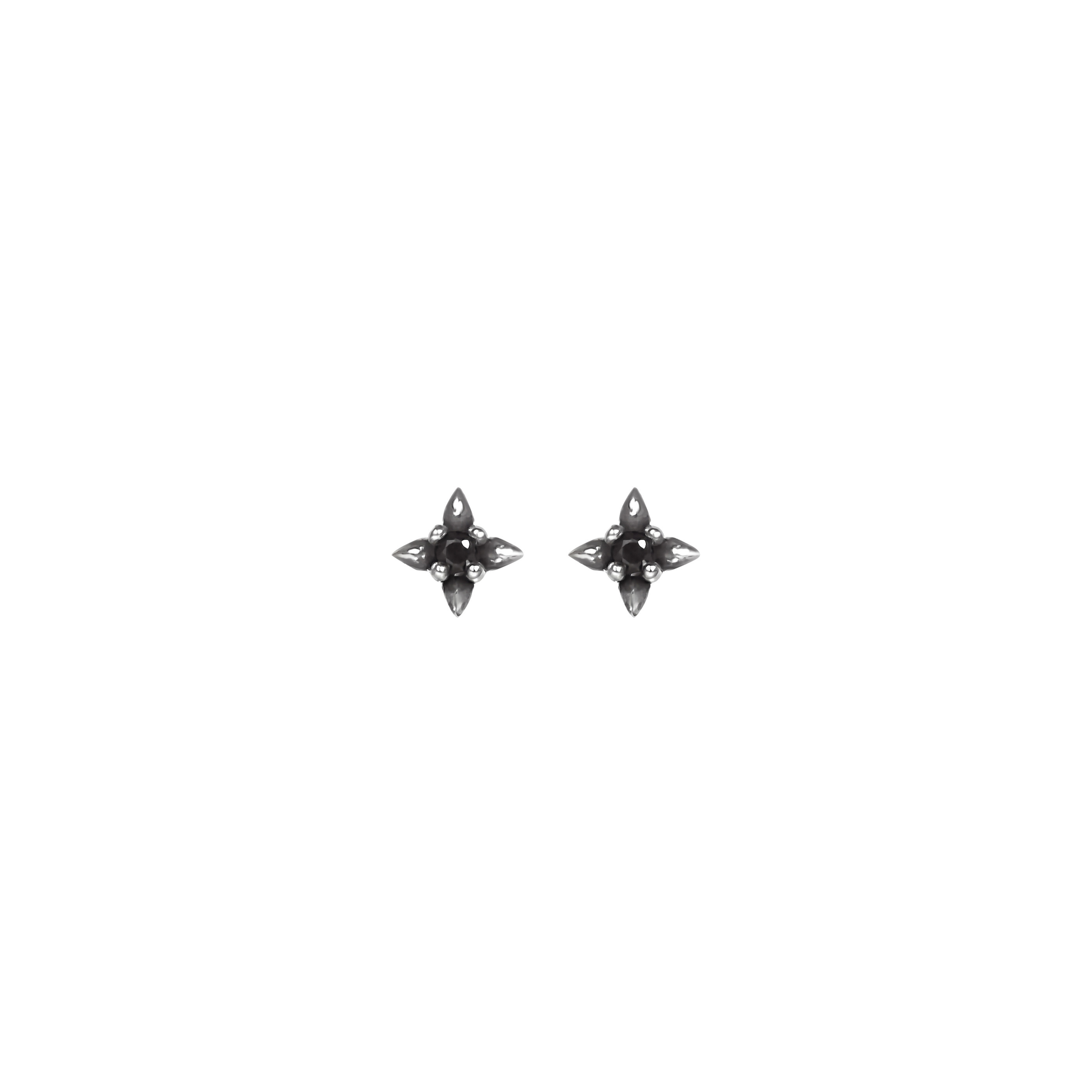 S925 CRUCIFIX TINY PIERCE