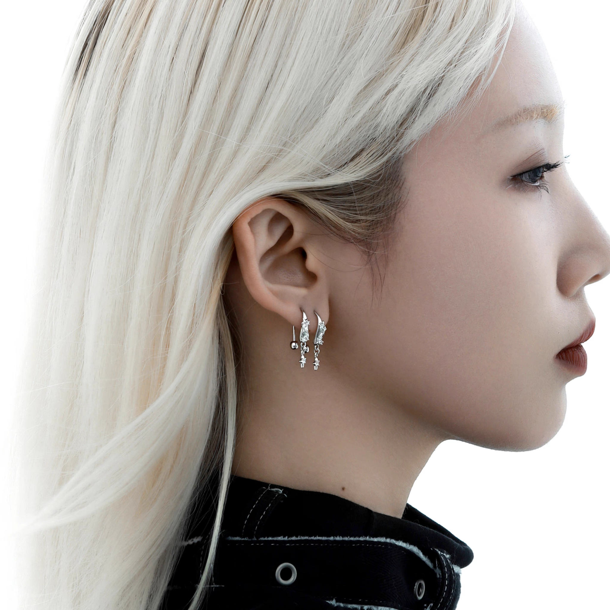 S925 CUBIC ZIRCONIA HOLY DAGGER PIERCE